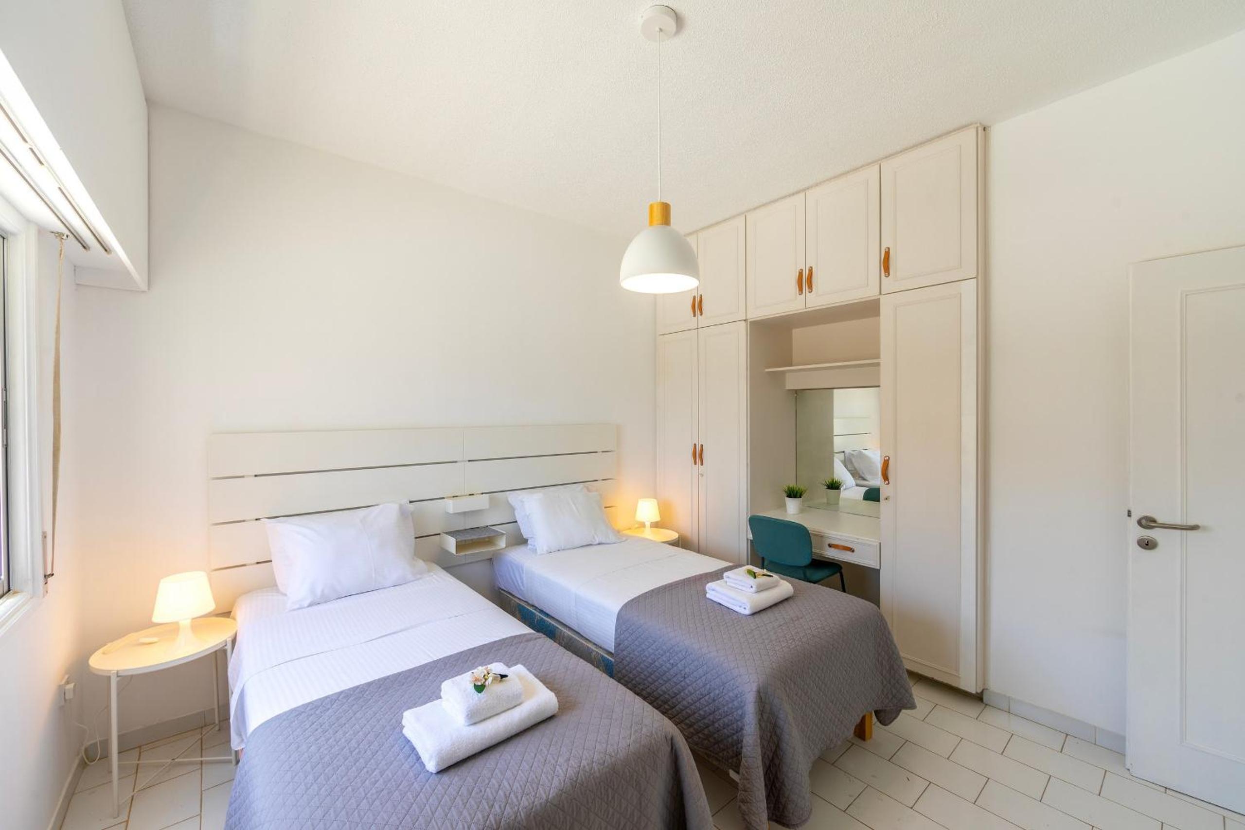 Protaras Vacations - Protaras O2 Seaview Suite - Property Image 4