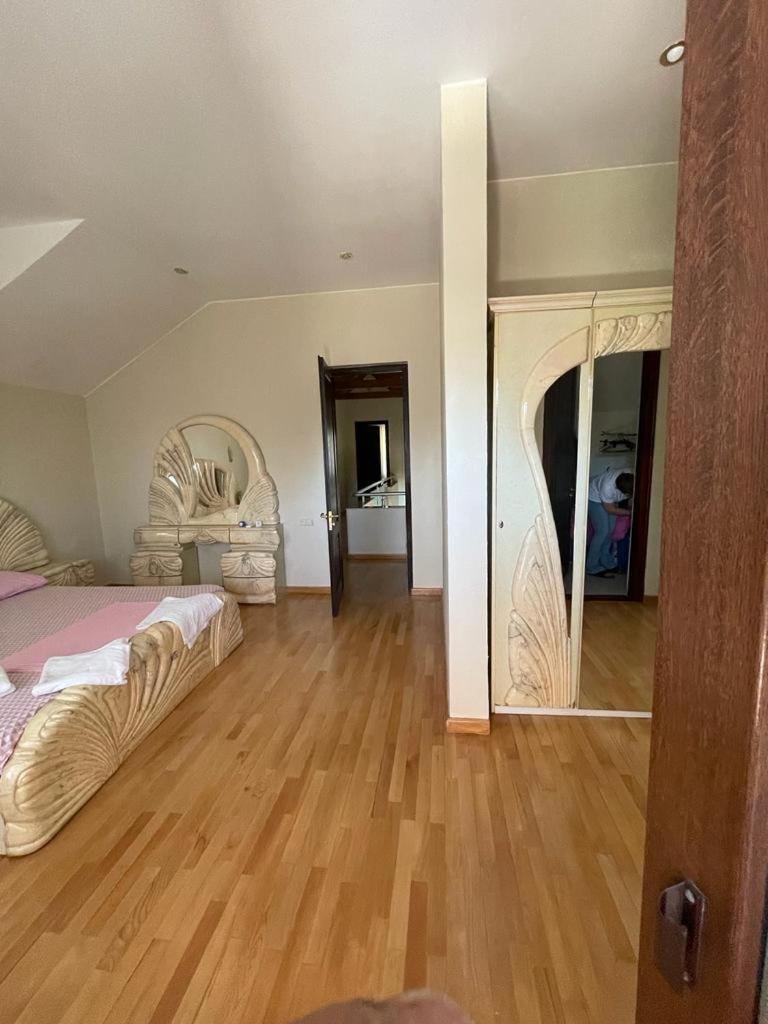 RARE house with garden