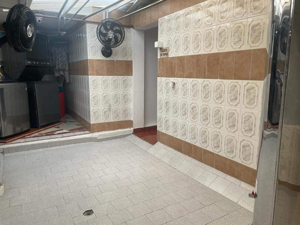 Hostal Internacional - Hostel