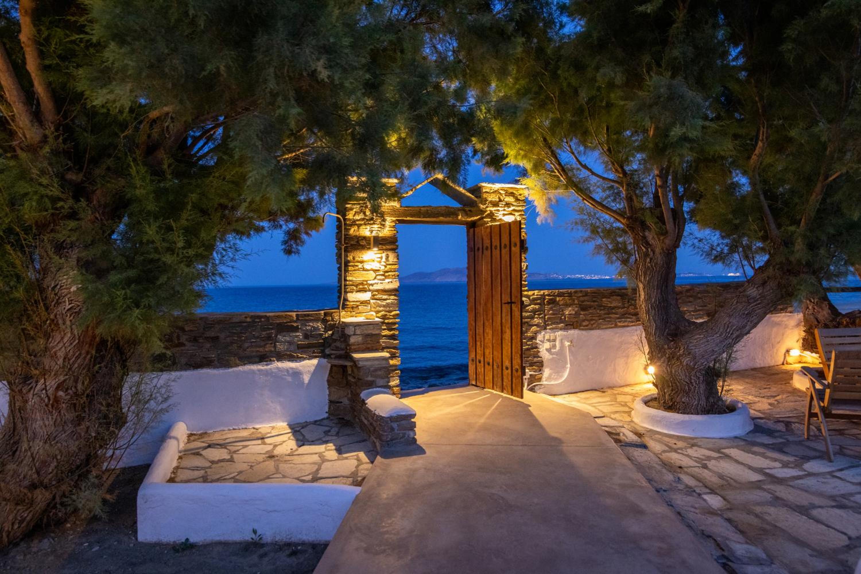 Unforgettable Tinos beach houses complex