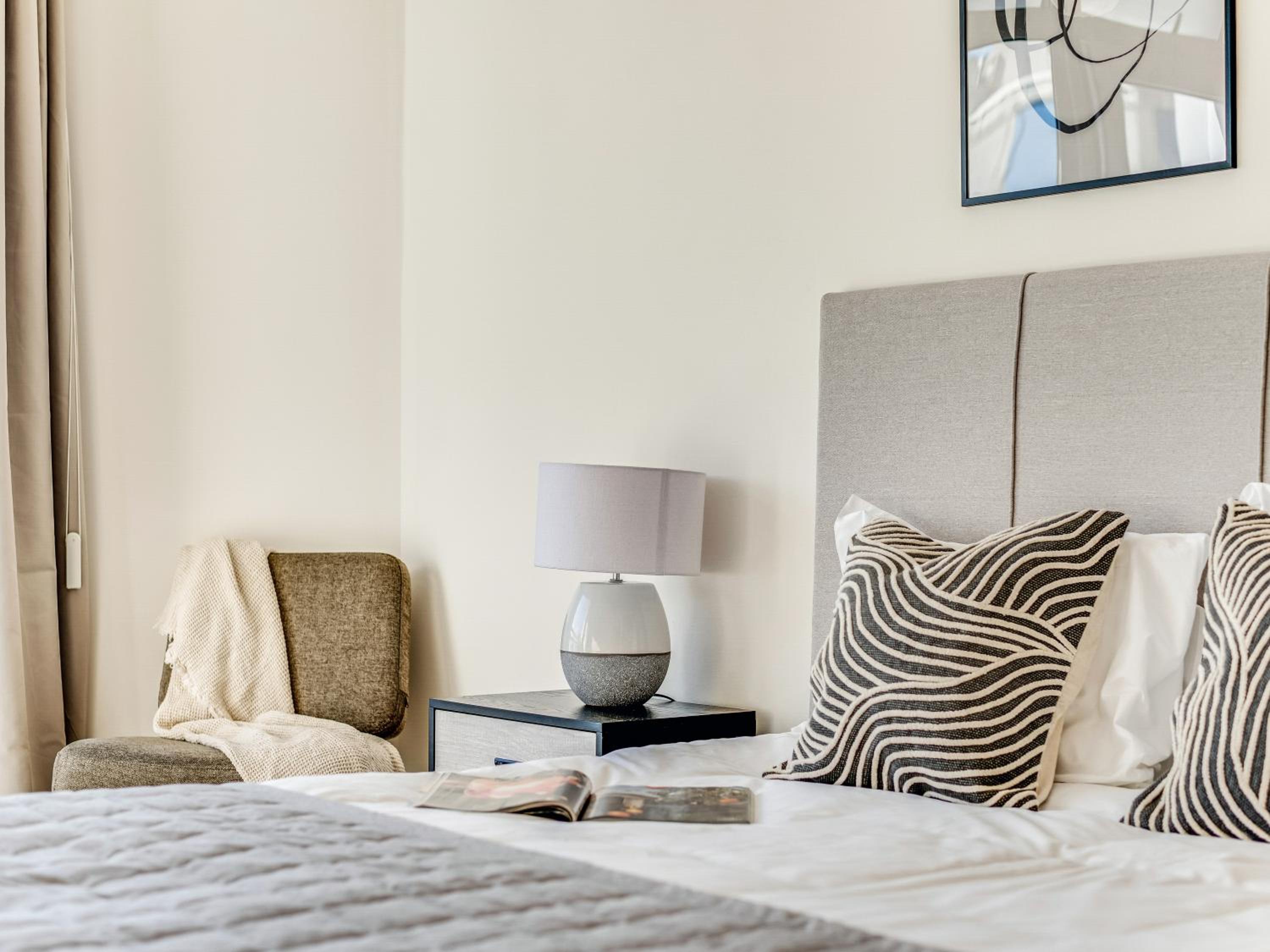 Sanders Marathon - Cute 2-Bedroom Apartment with Shared Pool