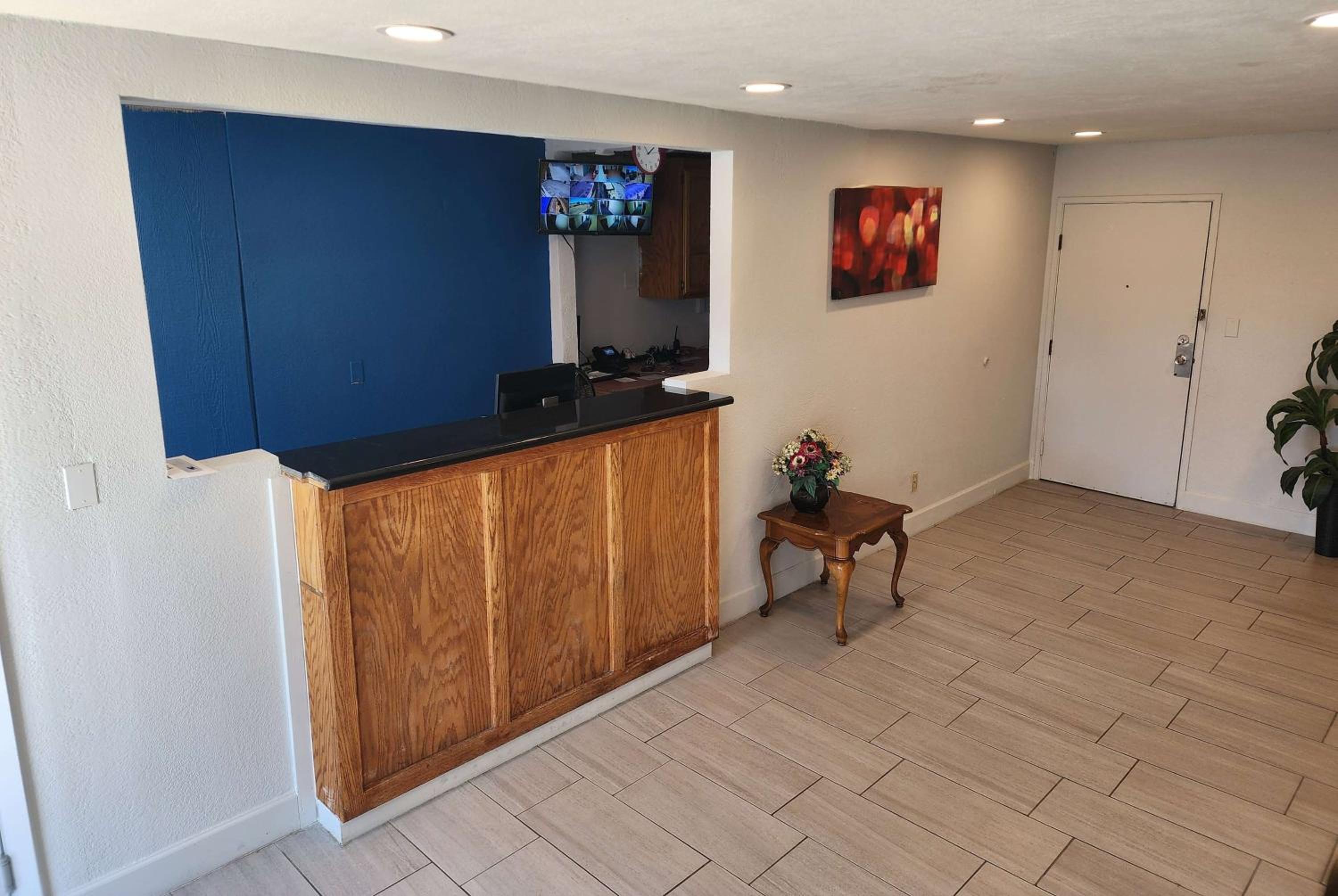 Travelodge by Wyndham Stockton, Photo 3