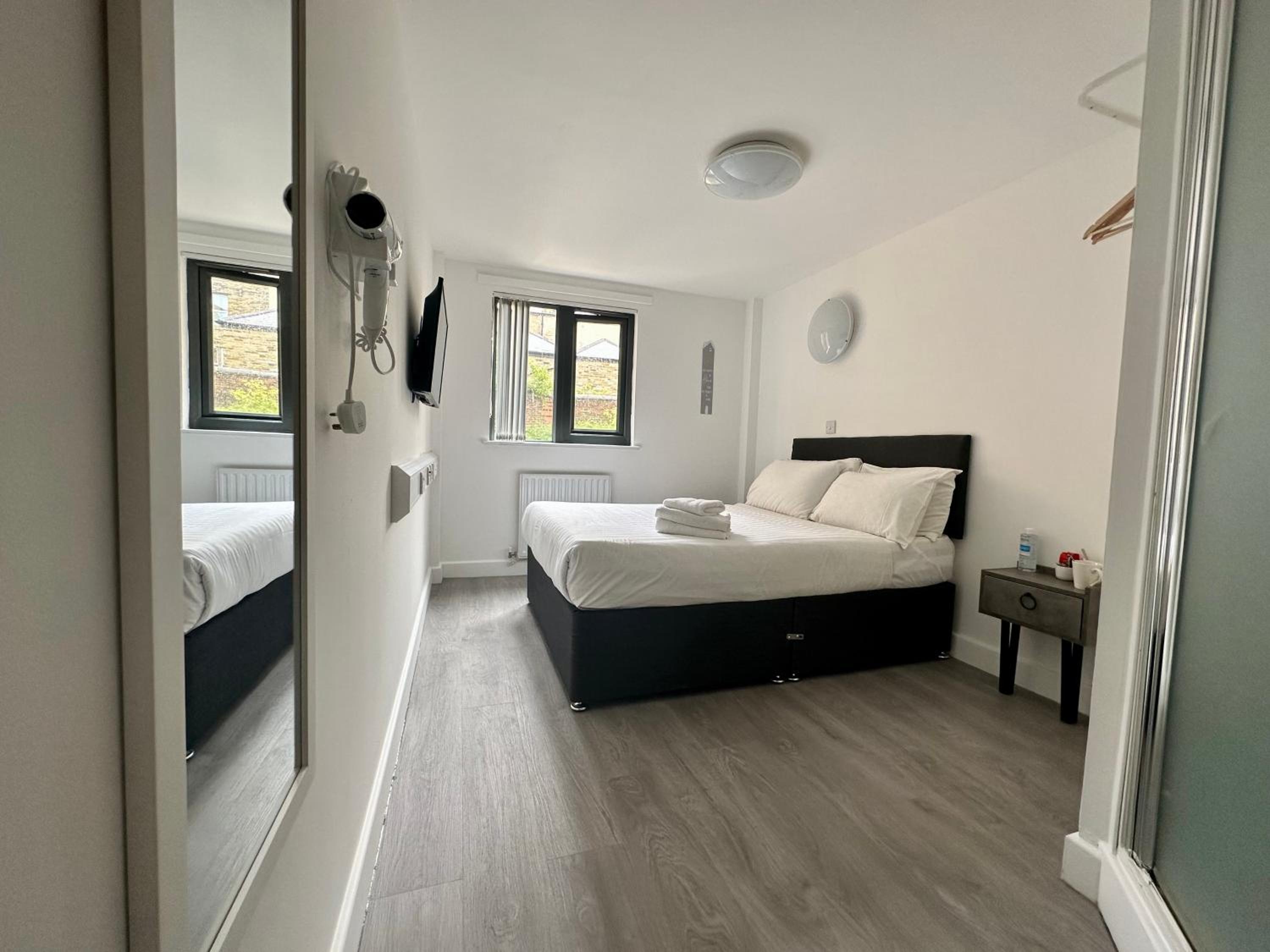 Bradford Vacations - Accommodation Bradford - Property Image 31