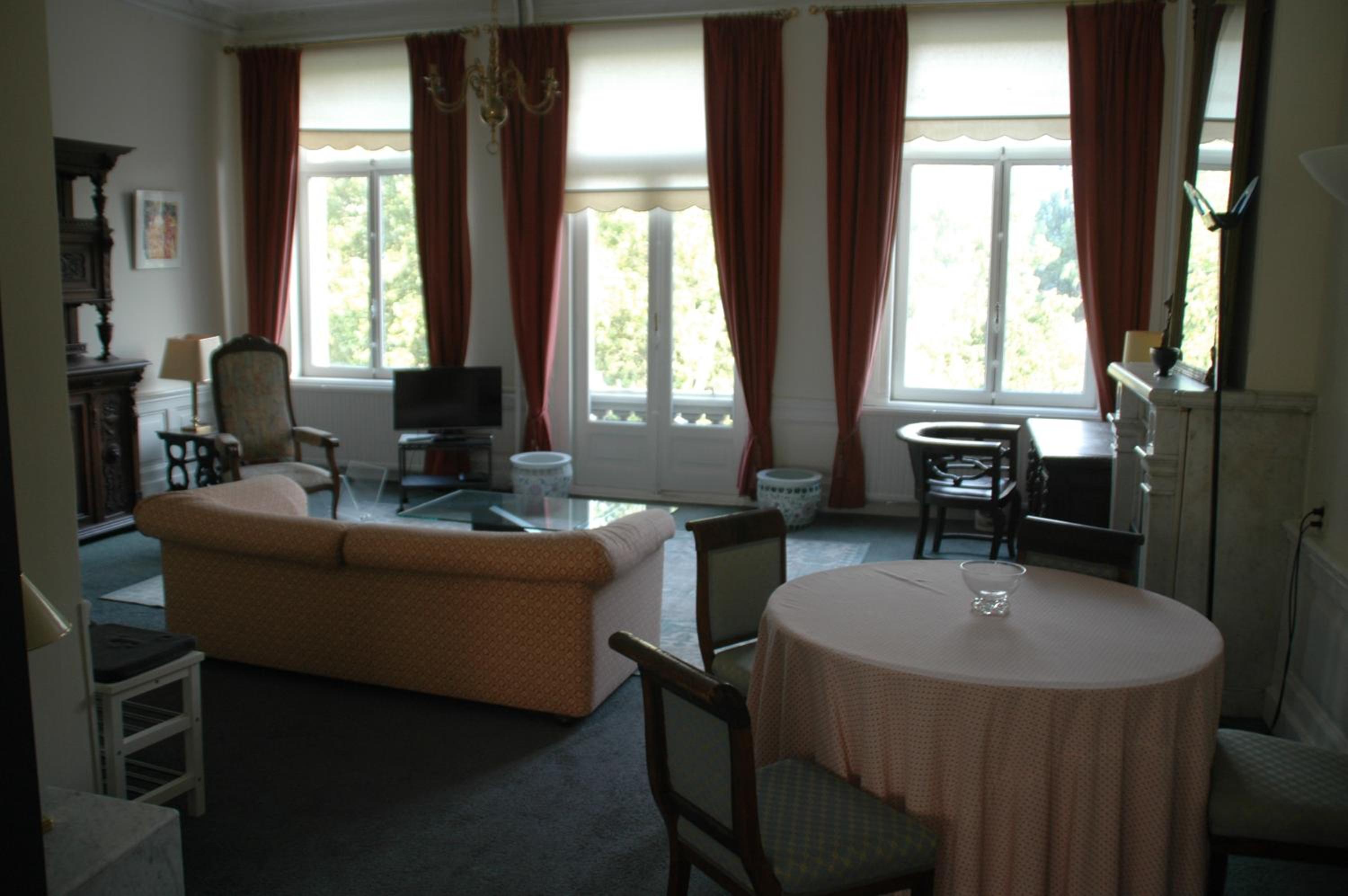 Vondelparkmuseum Inn