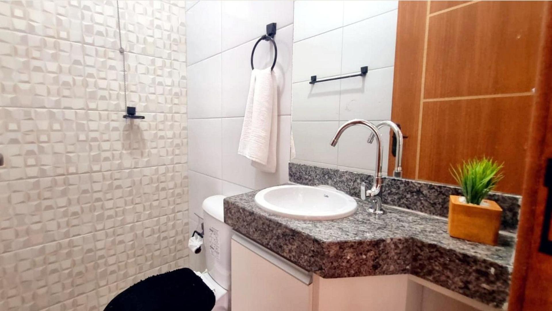 Apartamento em condomínio com 2 quartos para 6 pessoas