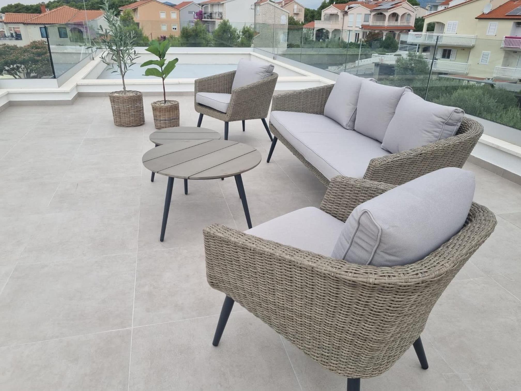 Luxury Villa -Heated Pool -Jacuzzi view 3