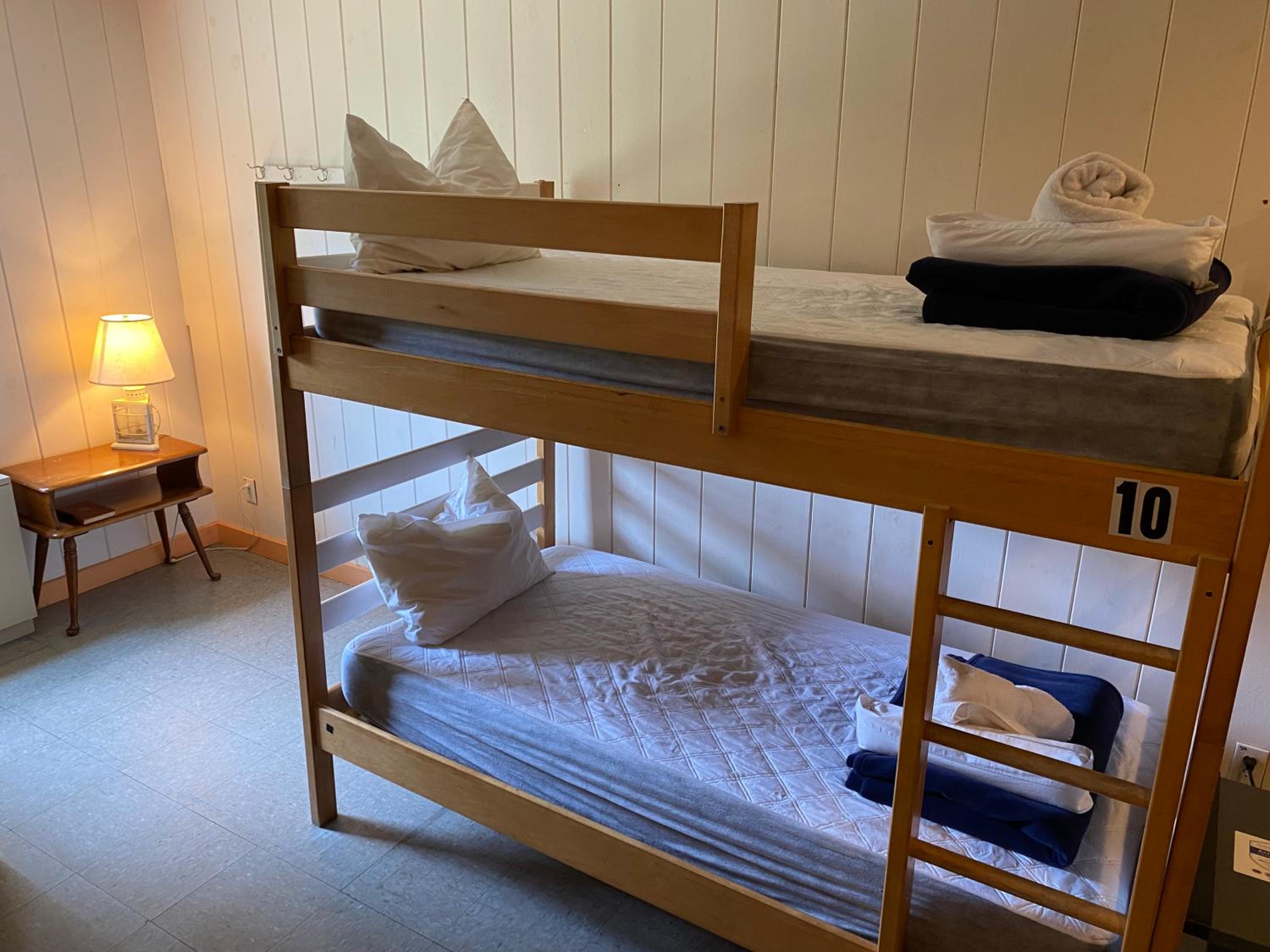 HI - Martha's Vineyard Hostel