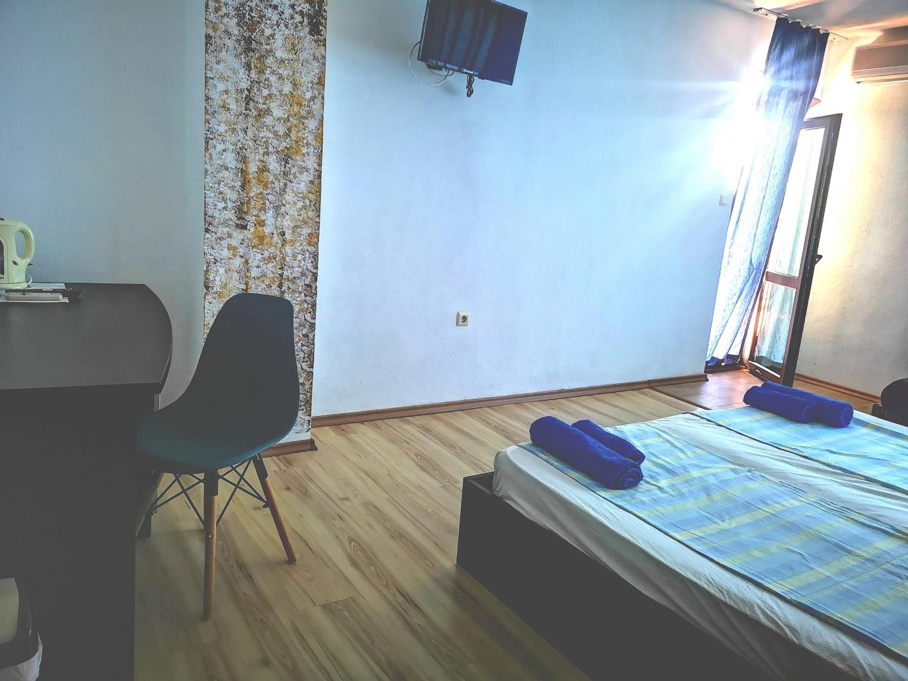 Paunovi Guest House