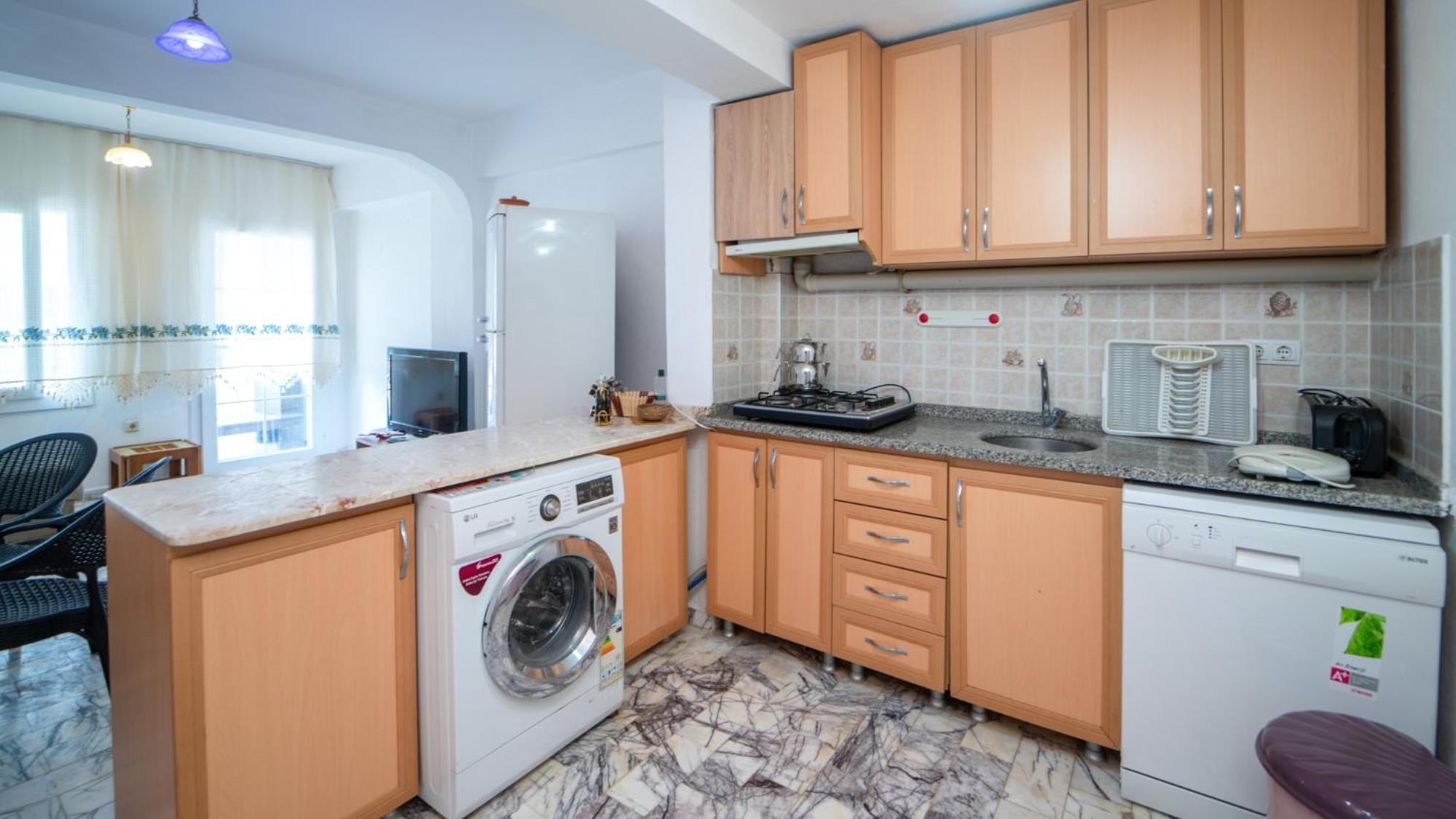 Flat w Balcony and Garden 25 min to Oludeniz