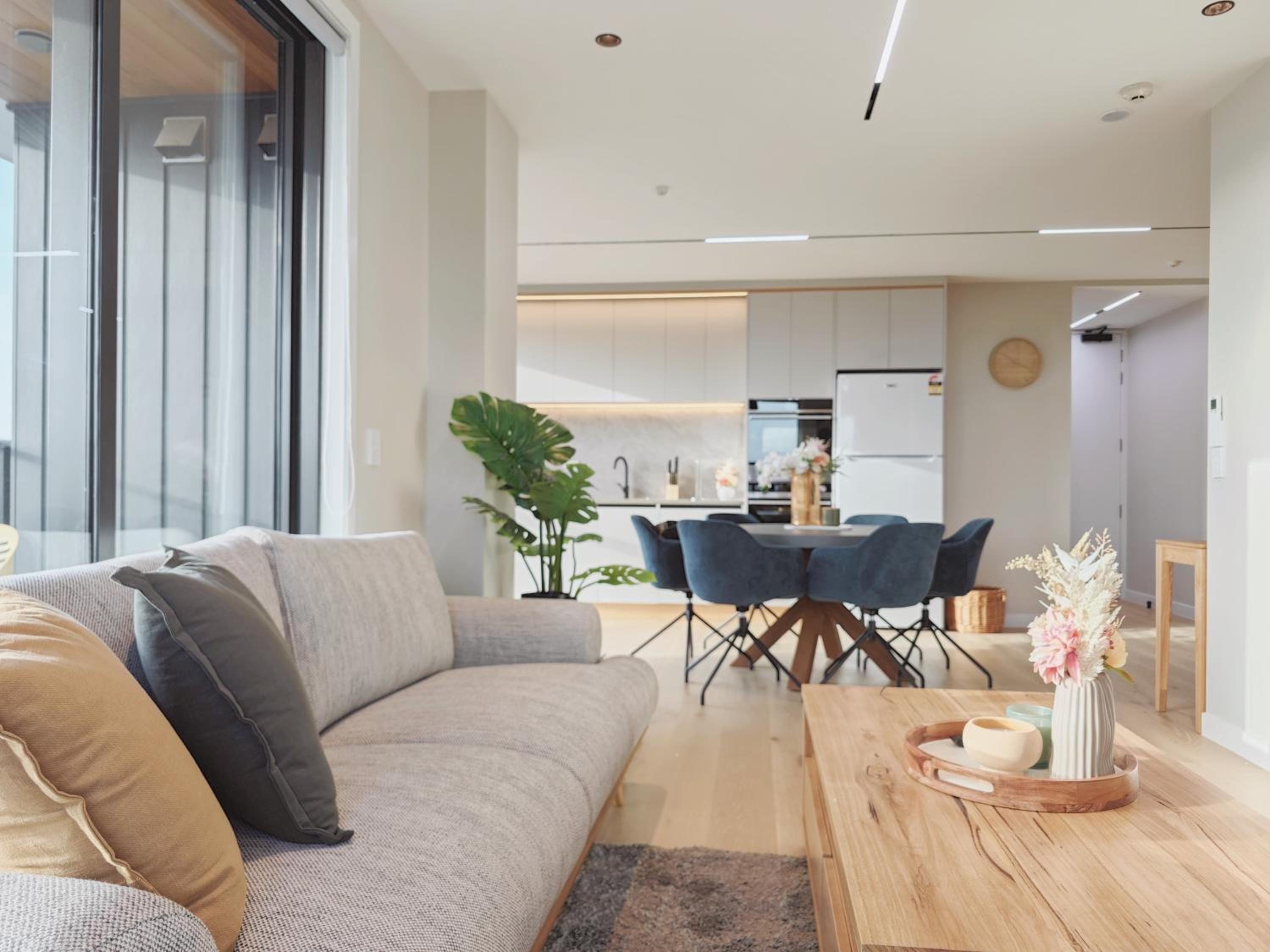 Takapuna Brand new 3 Bedrooms photo 4
