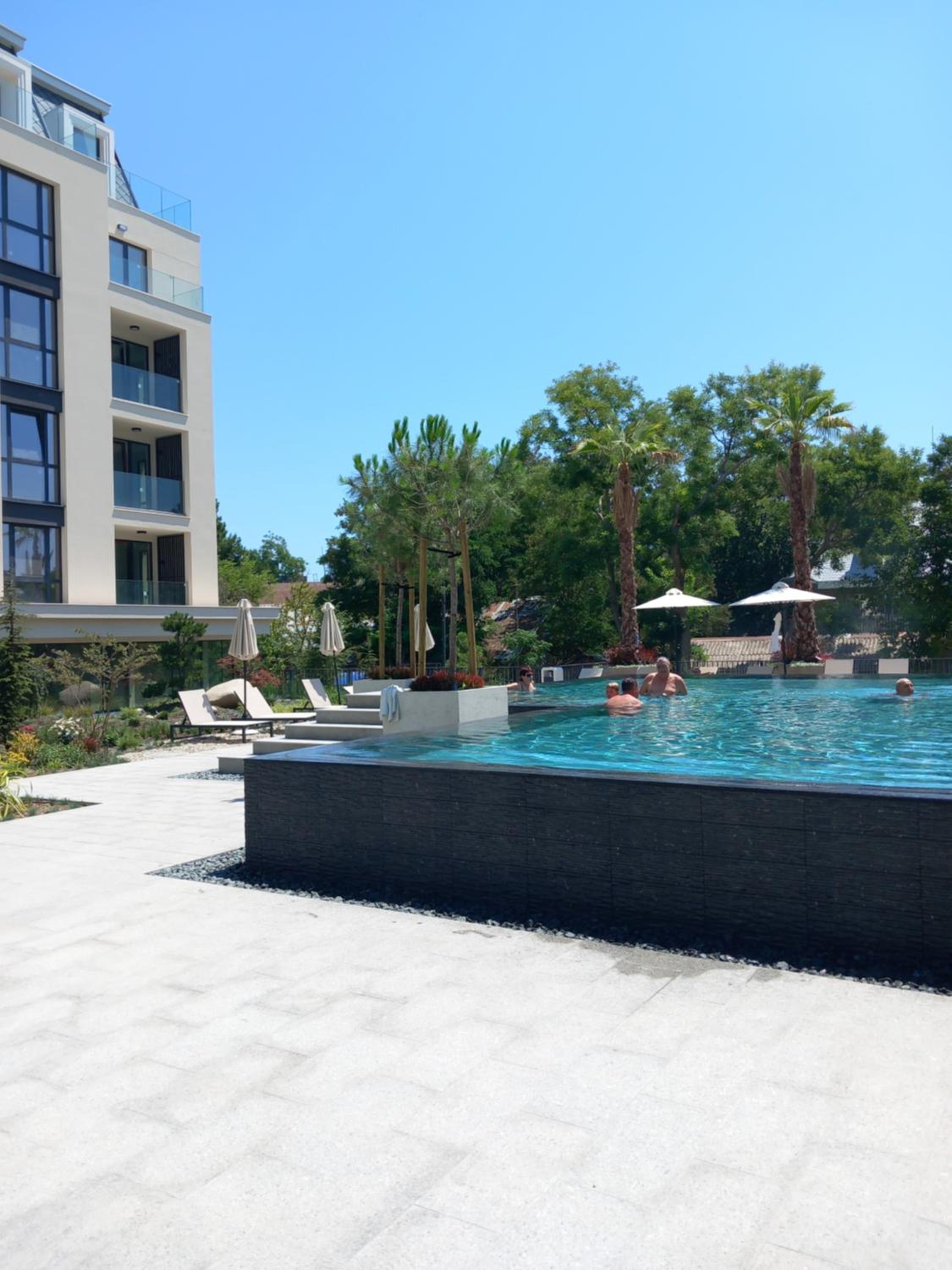 Saint Constantine and Helena Premium Apartments