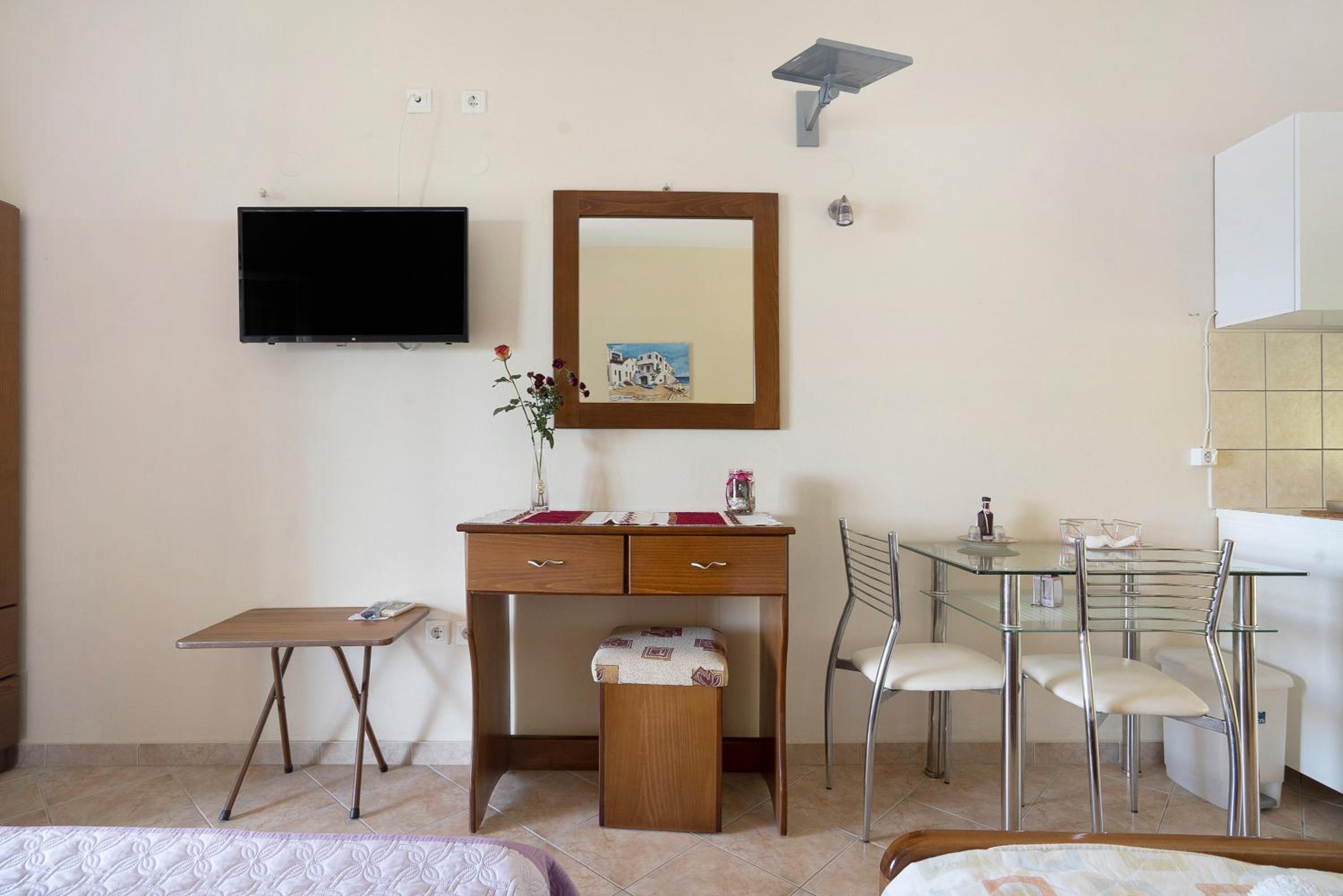 Vardia studio A