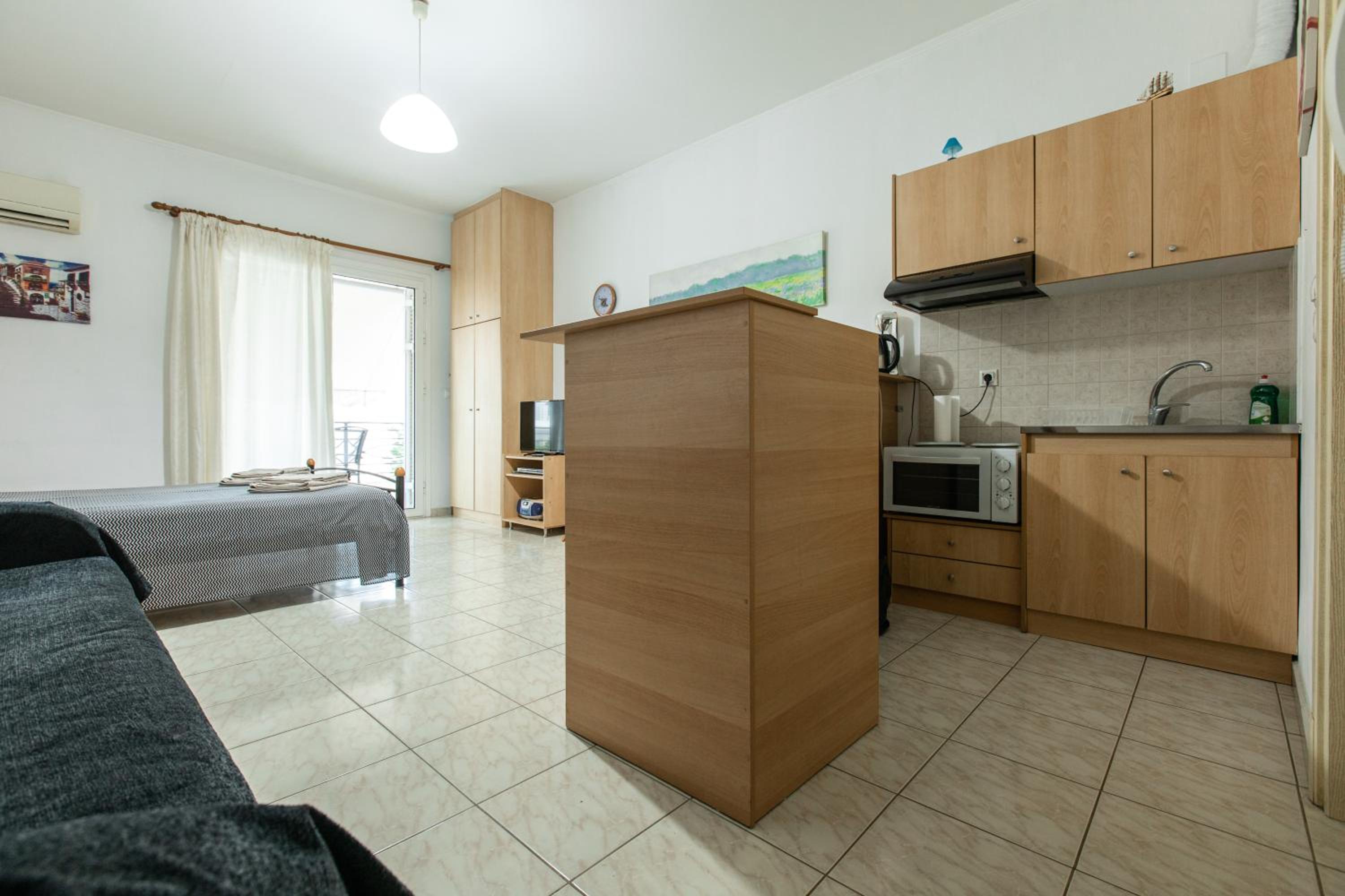 Central Cozy Apartment 3
