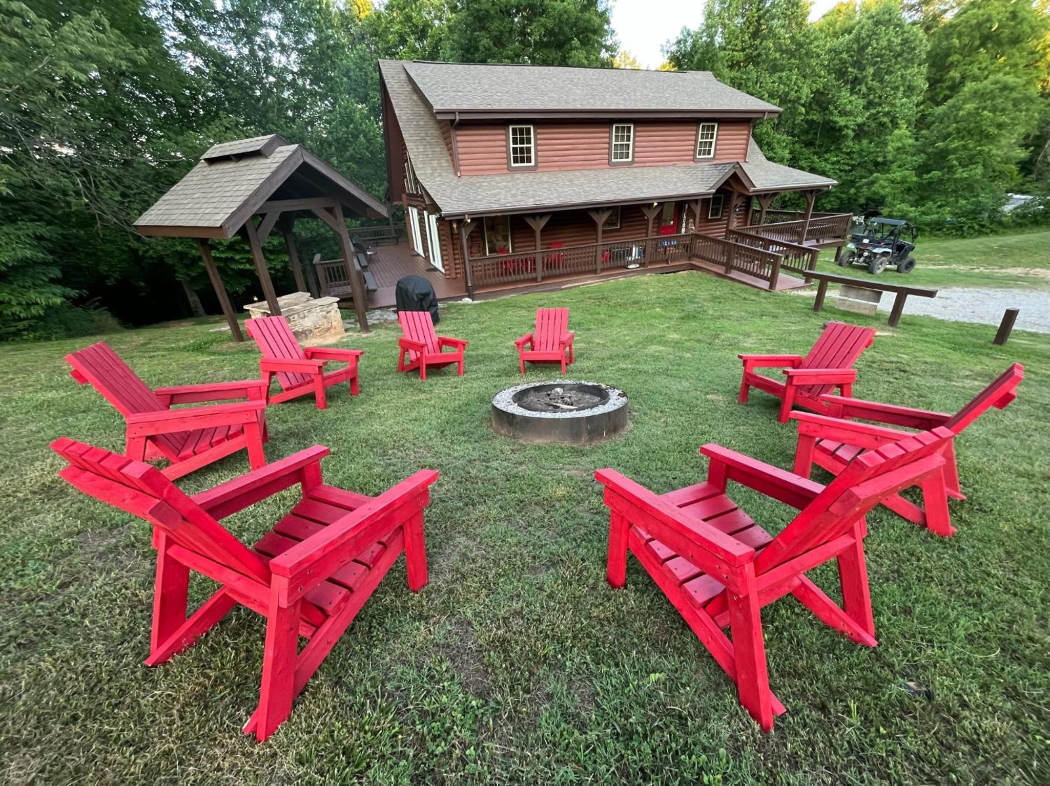 Hodge Podge Lodge
