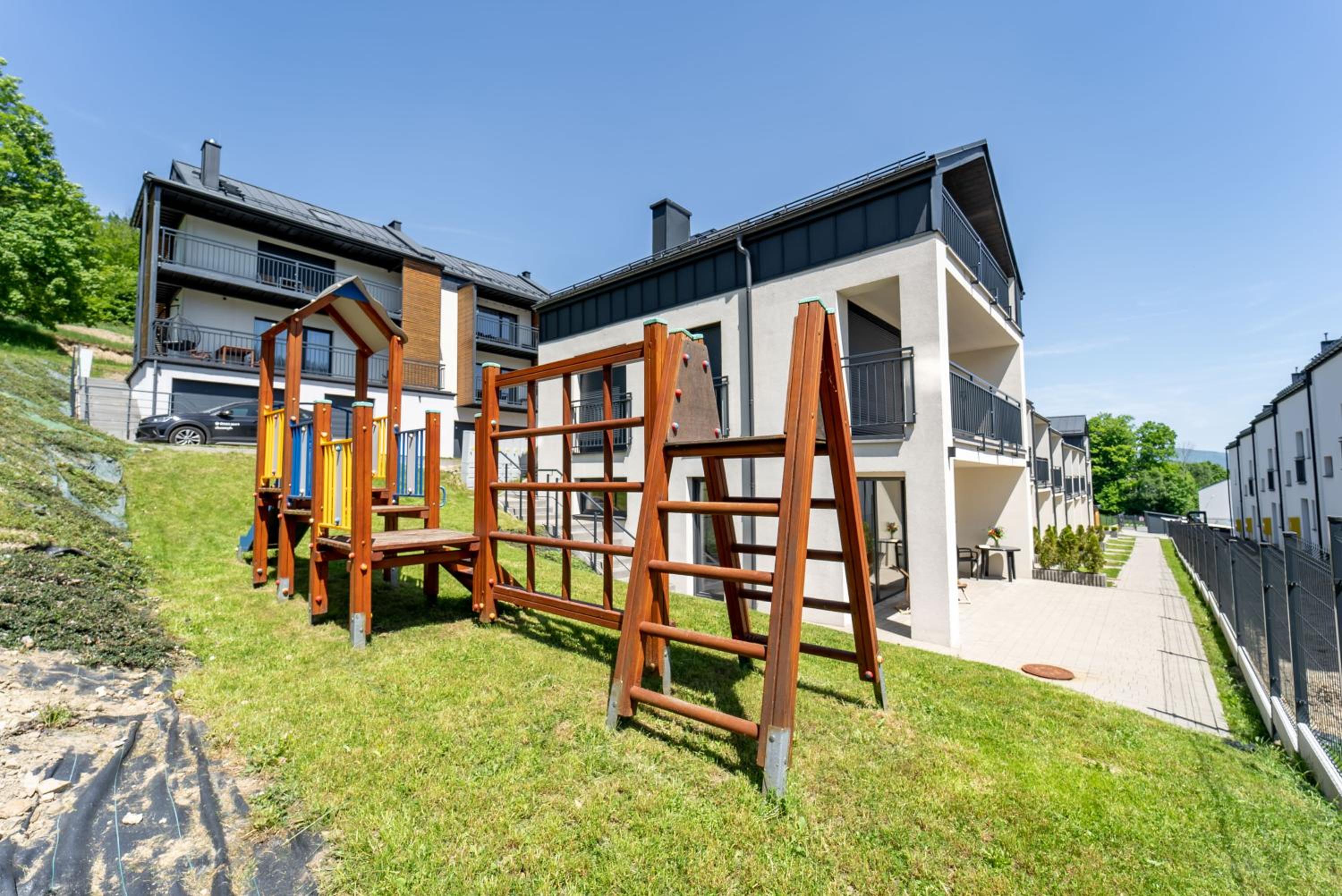Apartamenty Słoneczna Góra w spokojnej okolicy - Dream Apart