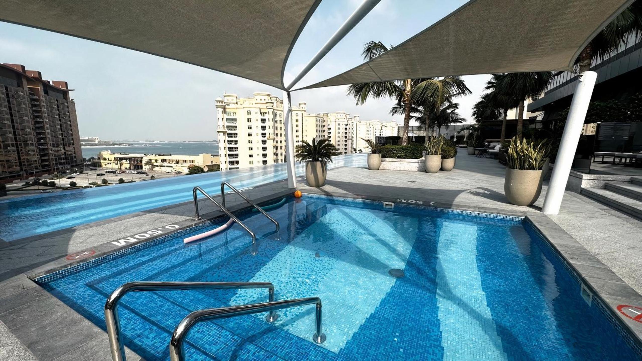 The Palm Tower, Palm Jumeirah - Mint Stay