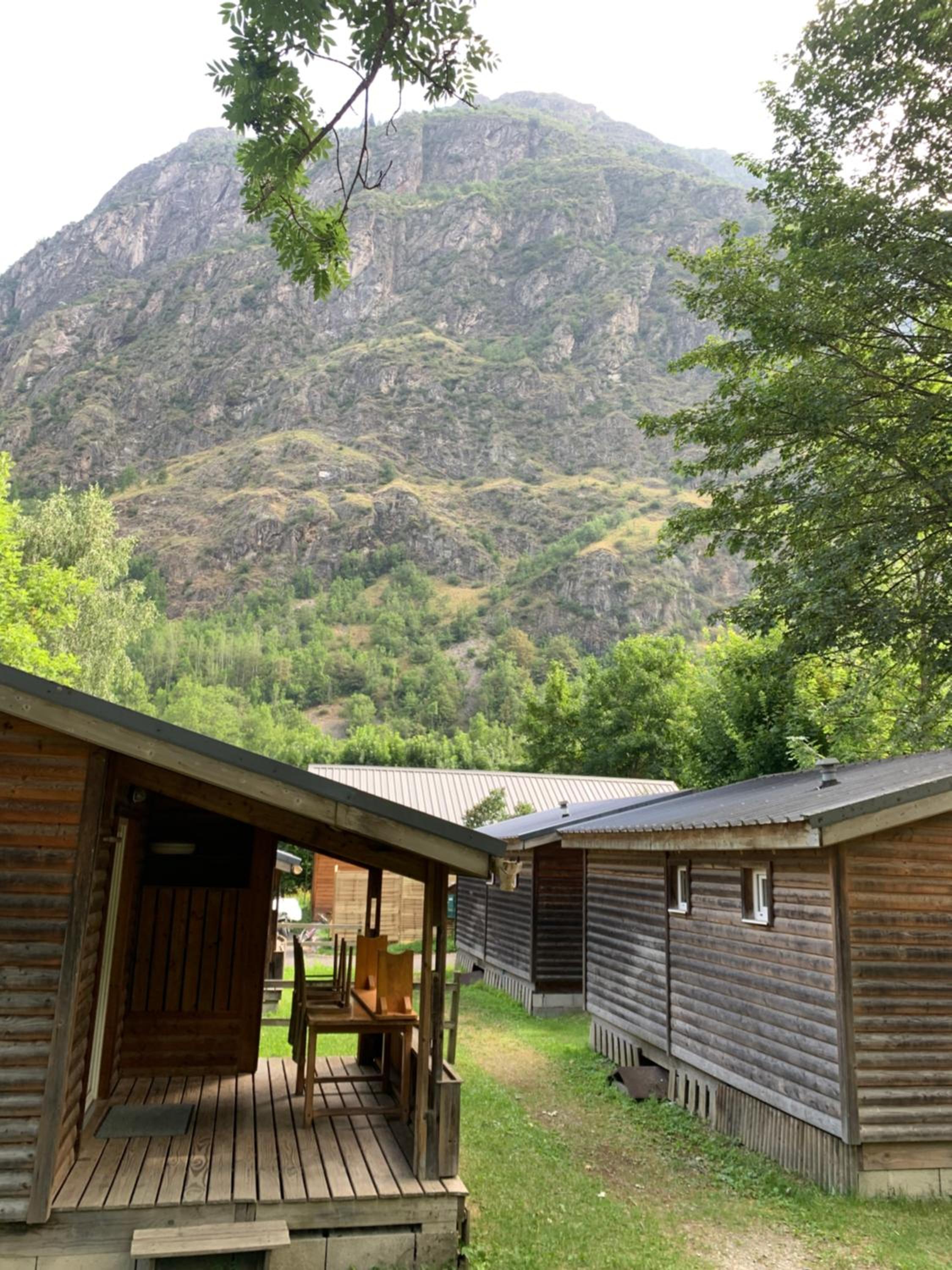 Chalet Montana Camping le Champ du moulin view 2