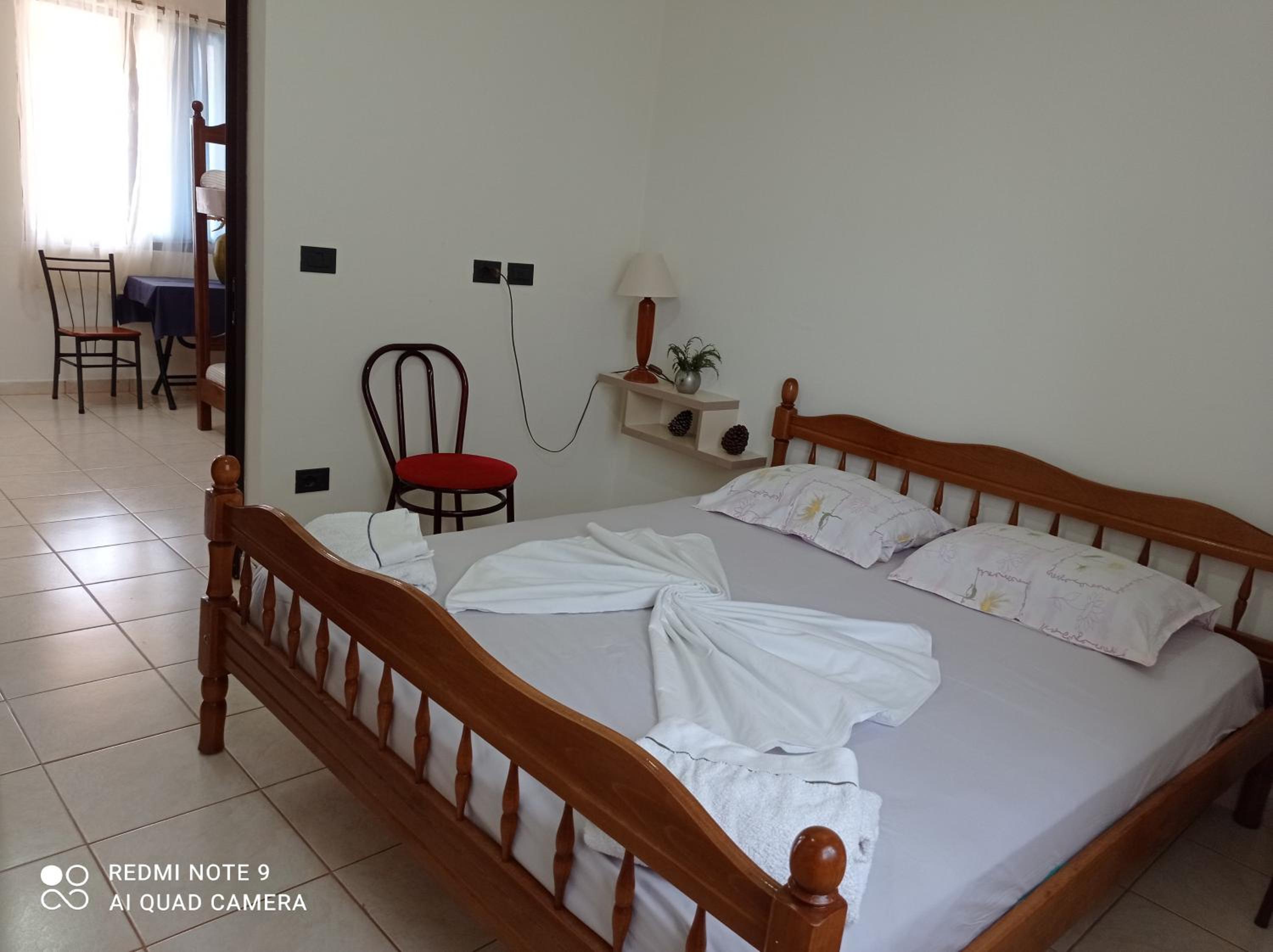 A & H Apartments Velipoje
