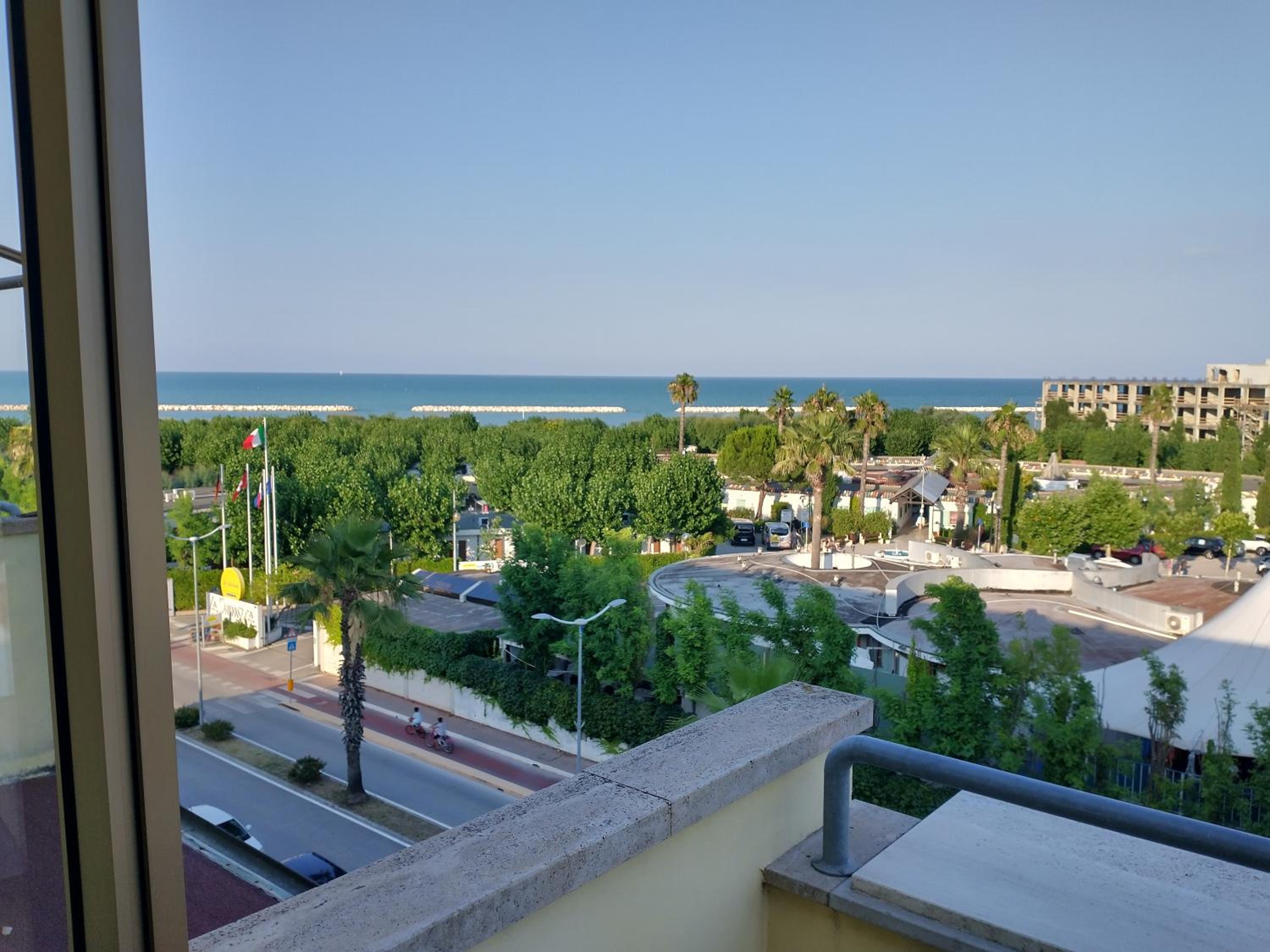 CASA BLU view 2