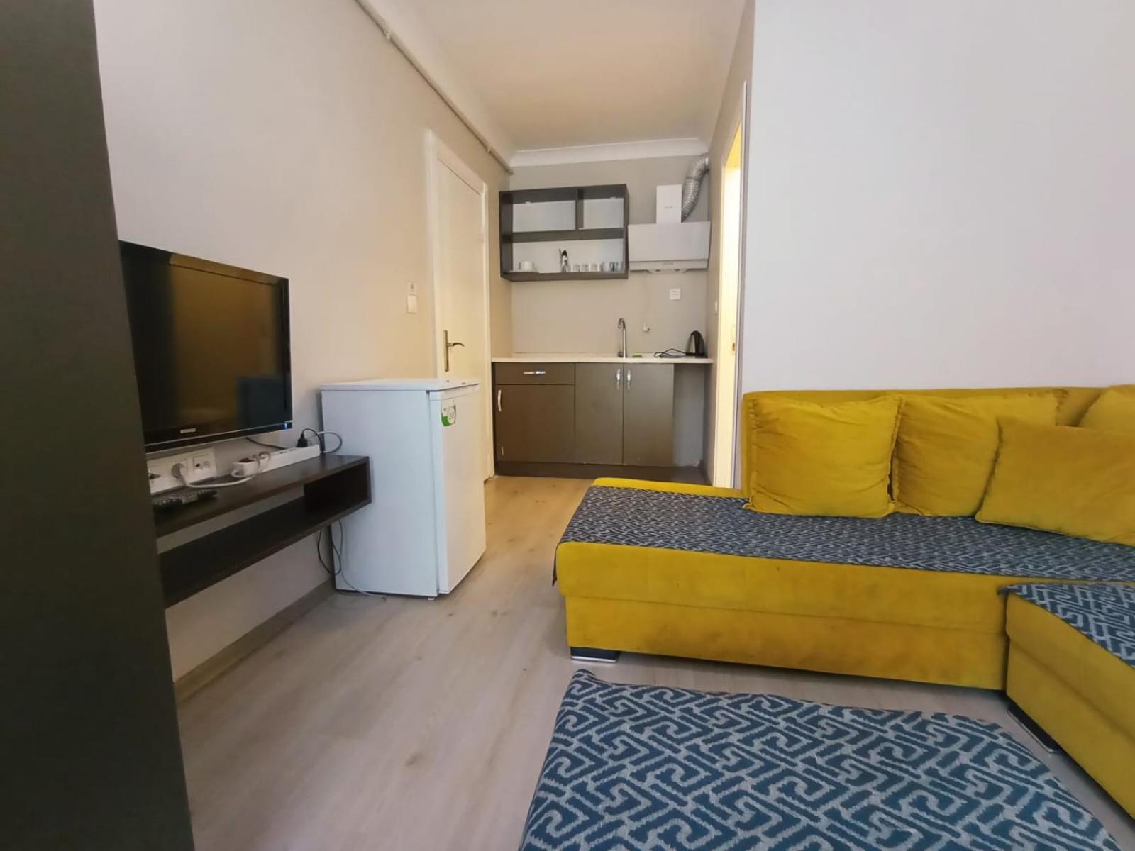 06ev Rental House