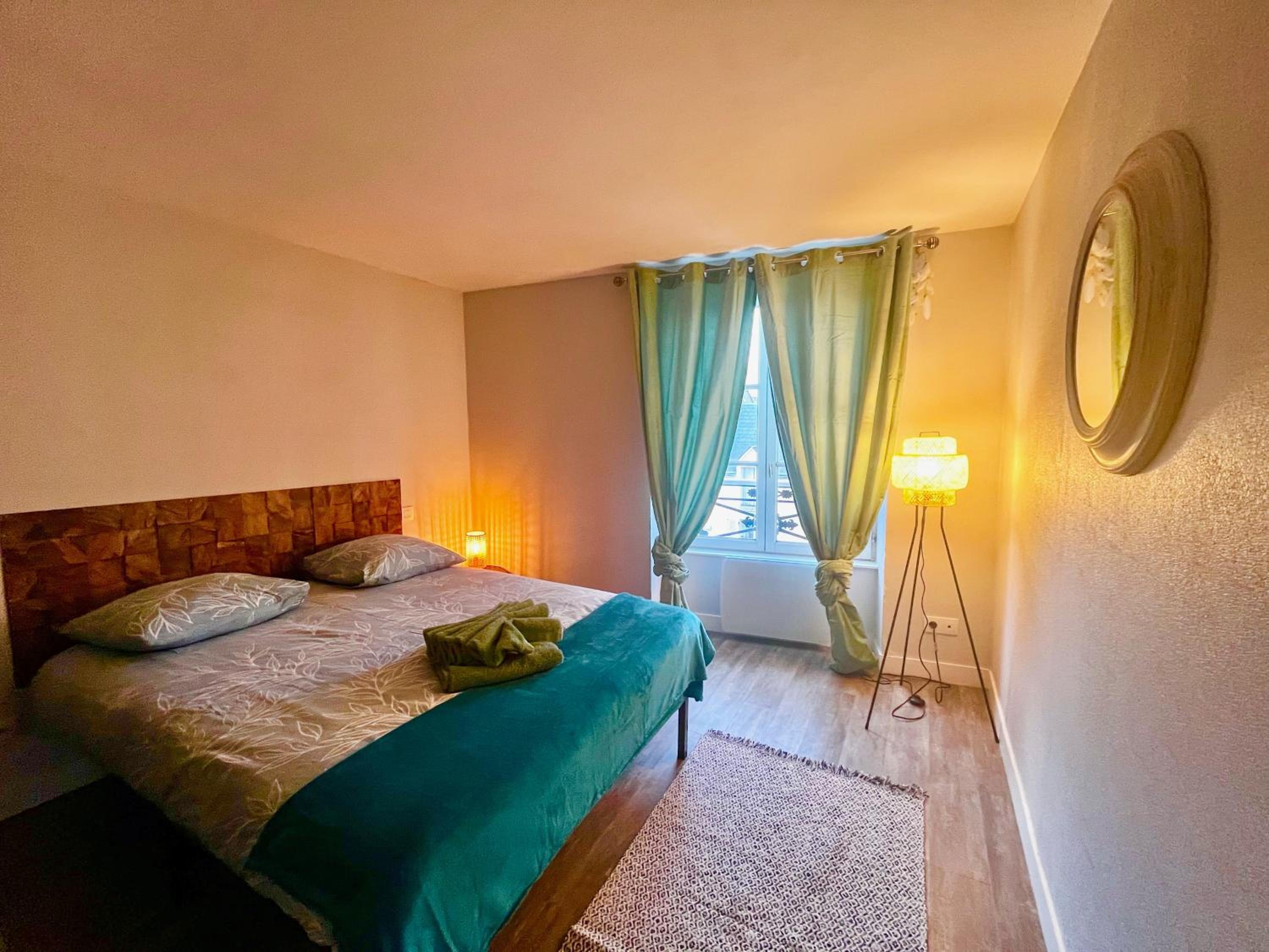 Studios au quartier pavillonnaire rue d Ambert