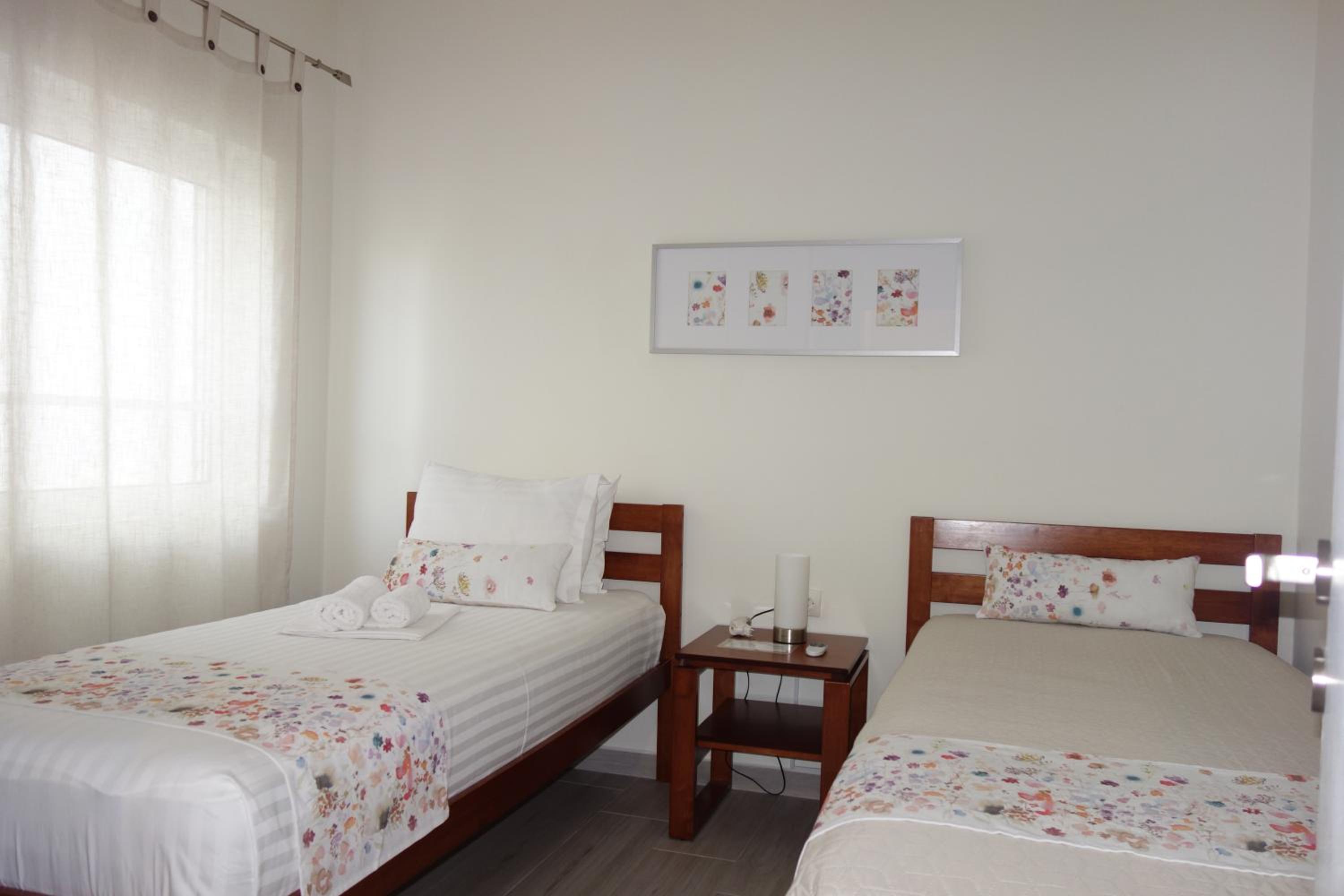 Cozy 4th Floor Apartment in Chania Center view 3