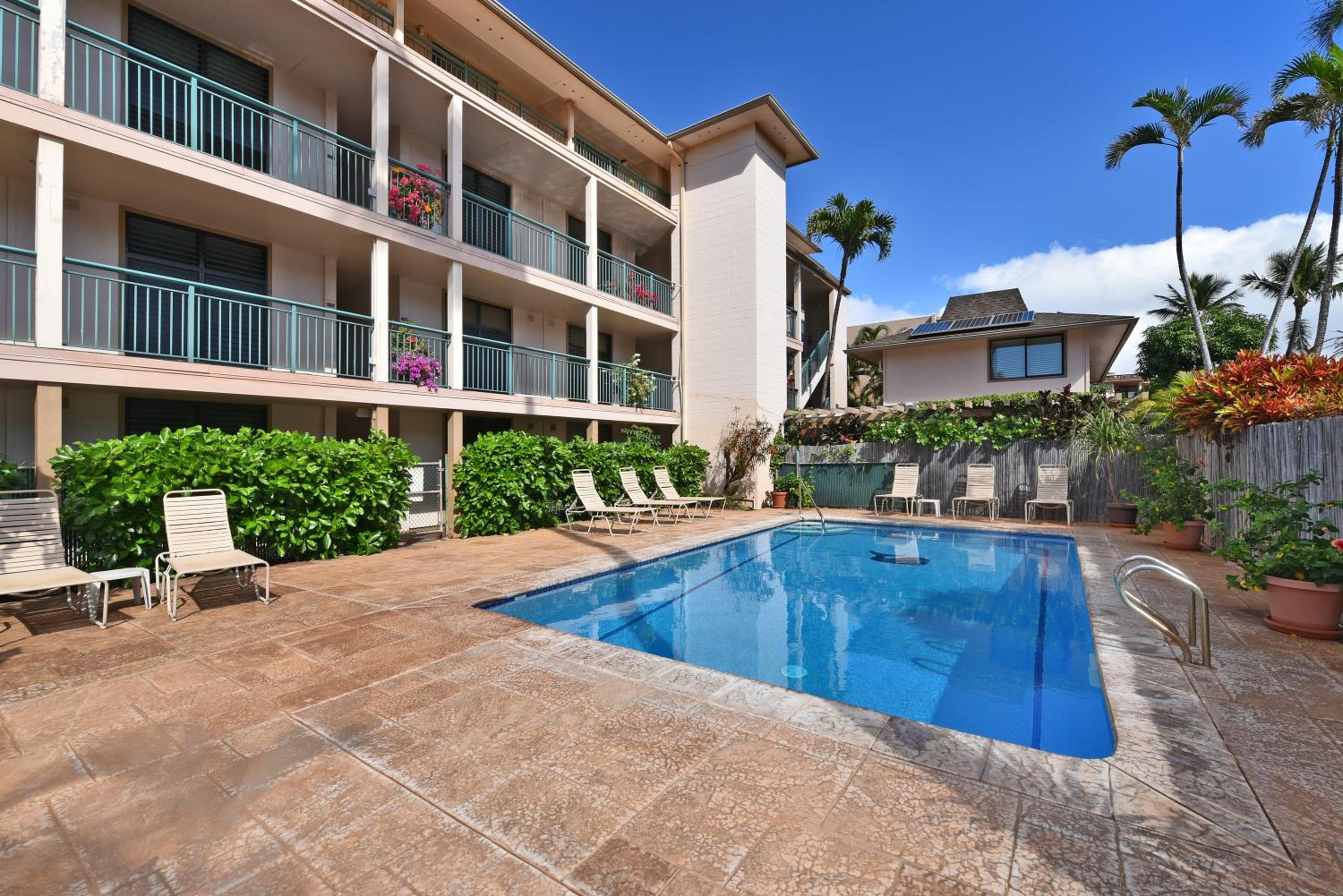 Makani Sands #102