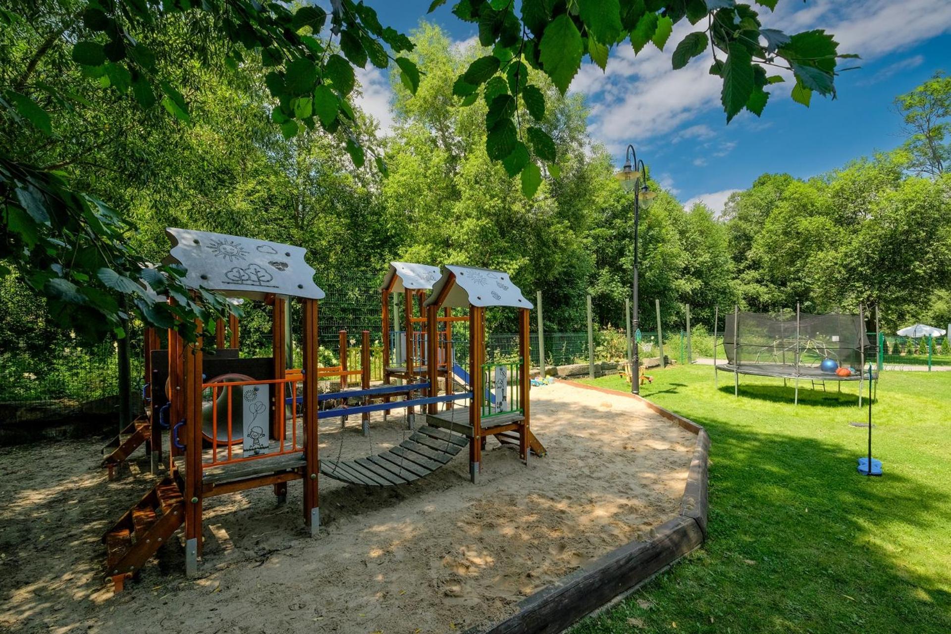 children's play area