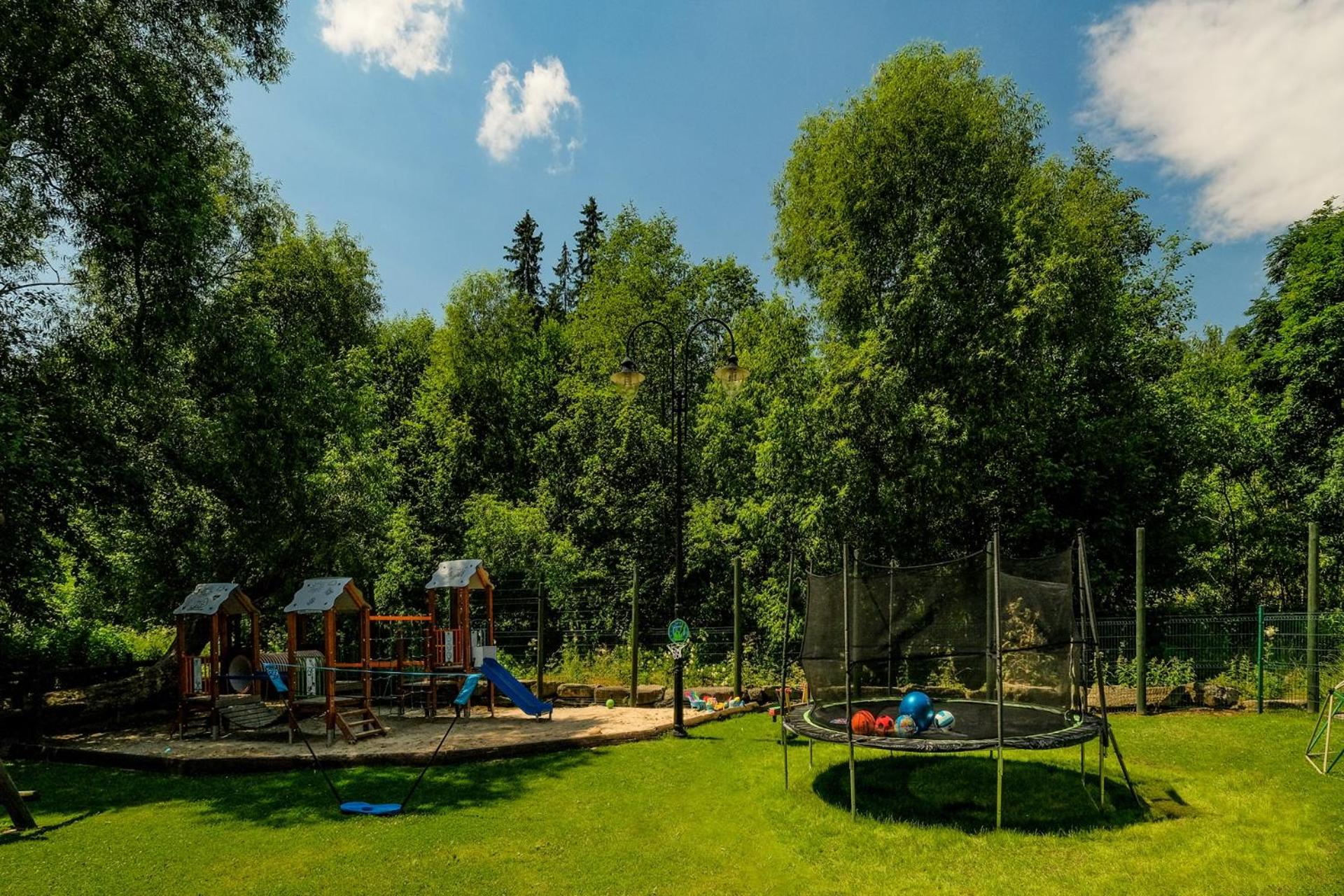 children's play area