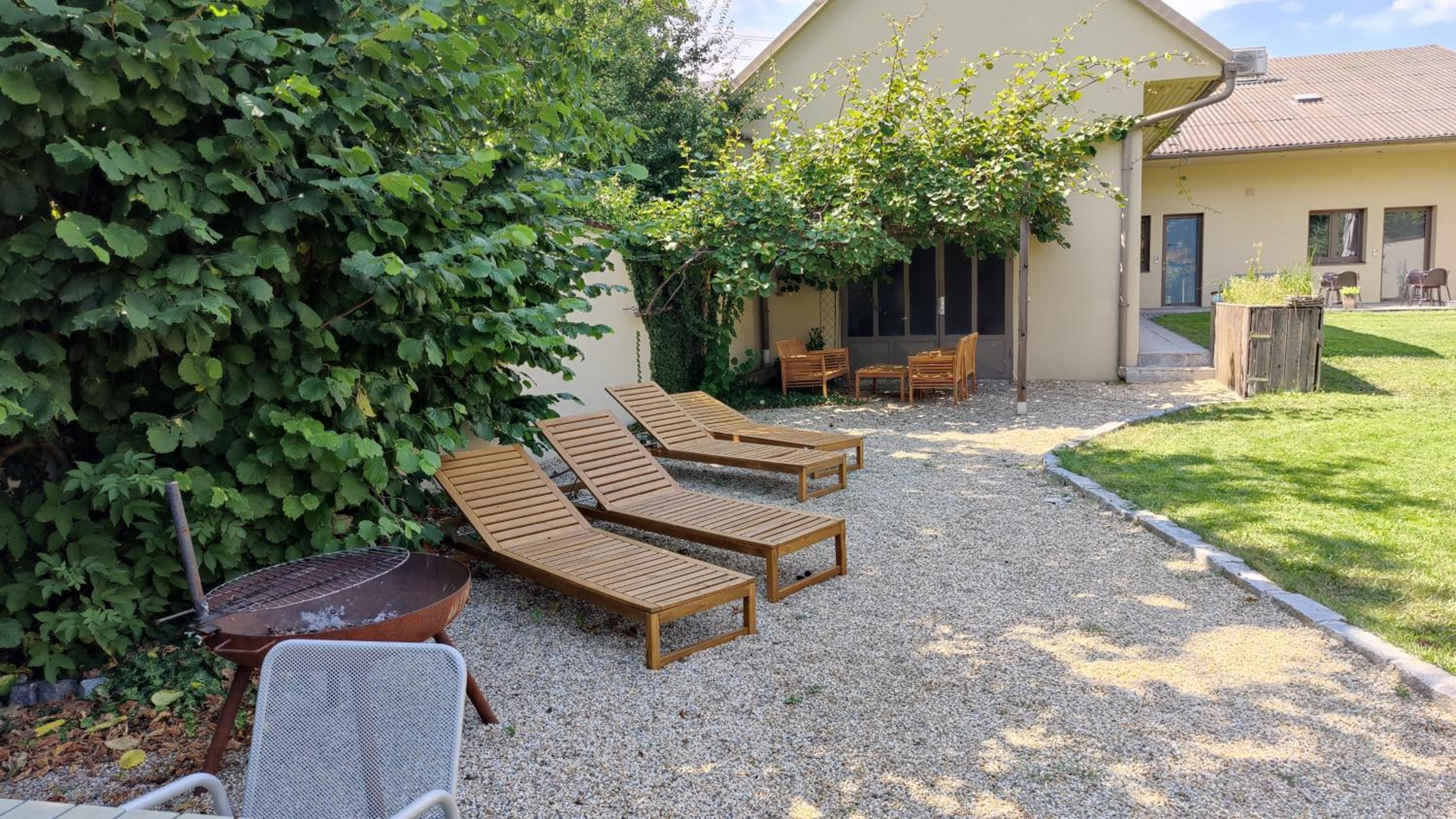 Sabines Apartments Ferienwohnungen