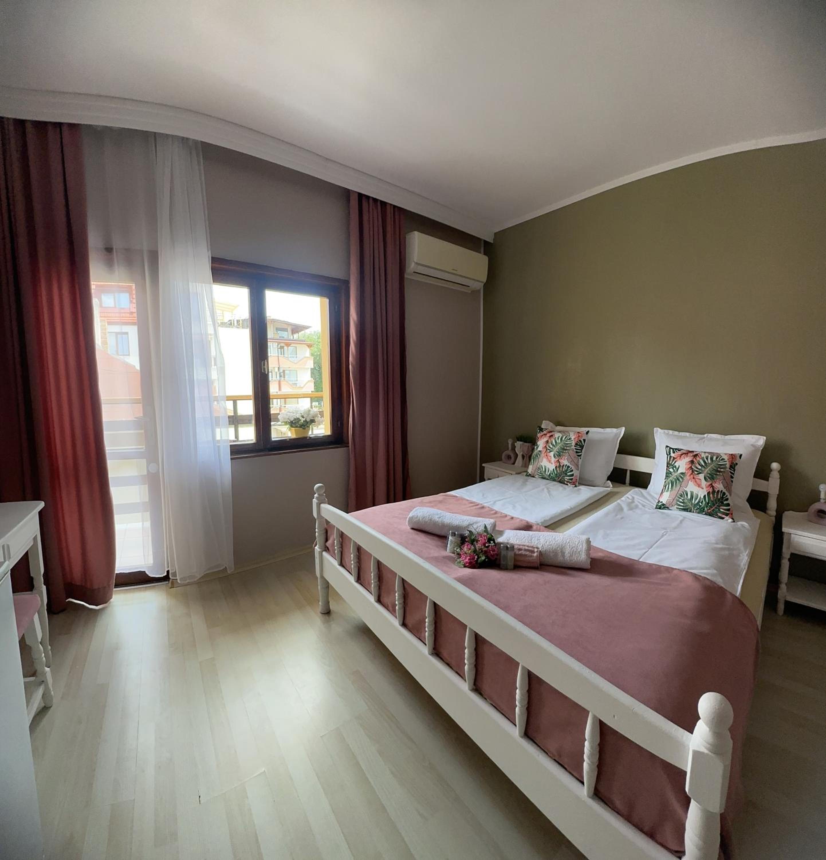 Guest House 