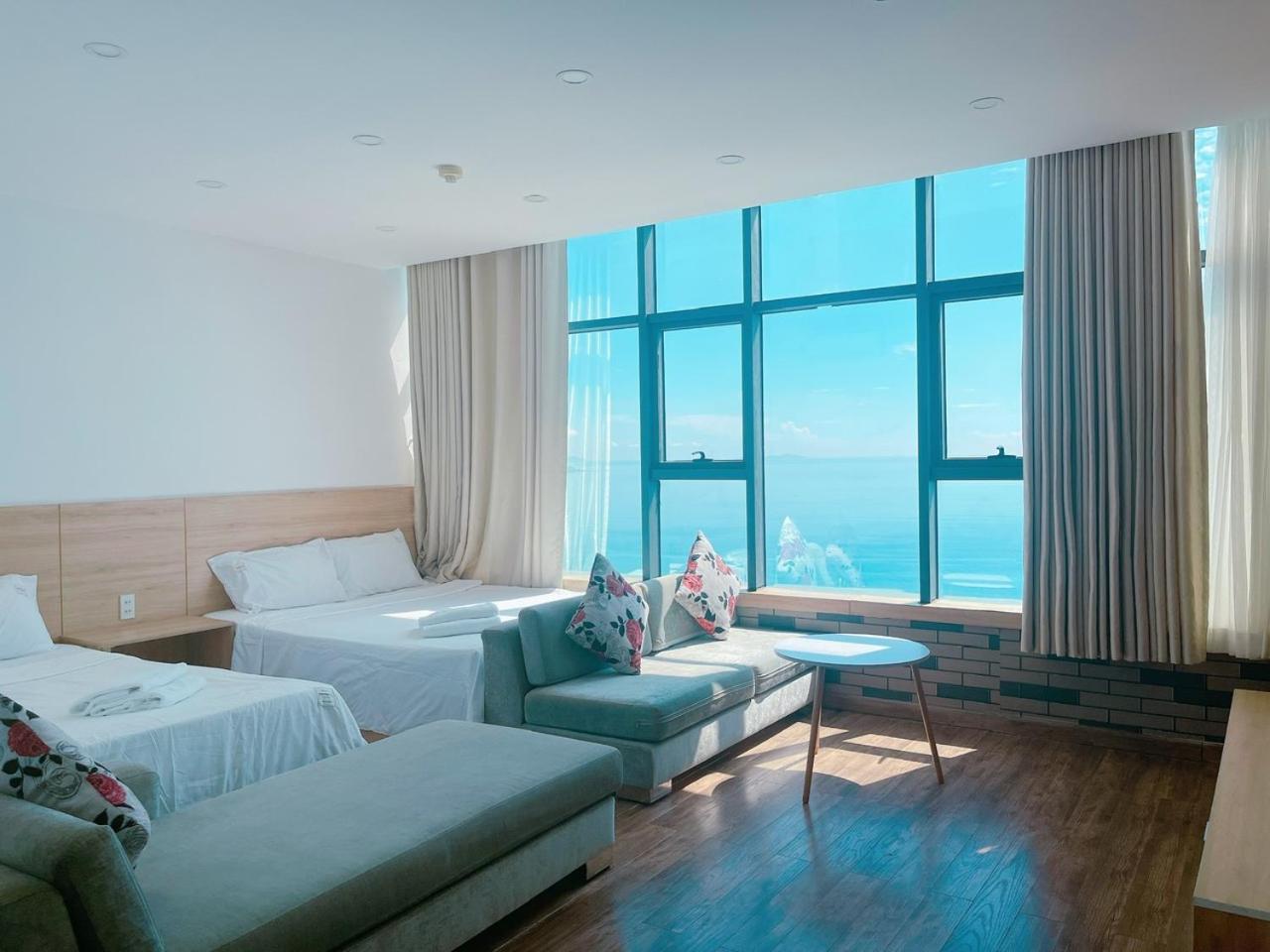 Diamond Nha Trang Beach Apartment