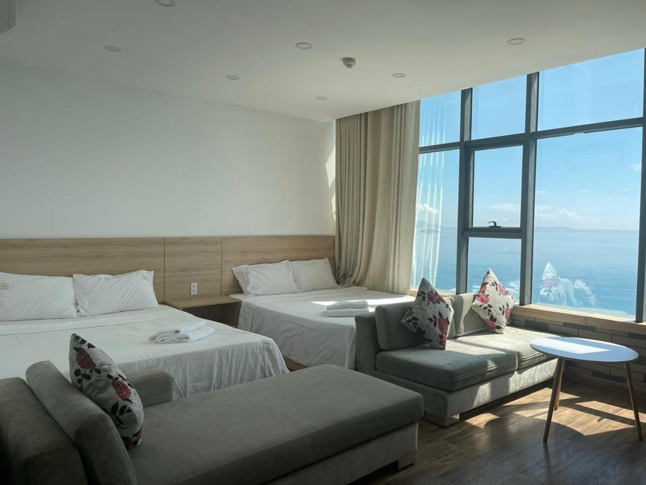 Diamond Nha Trang Beach Apartment