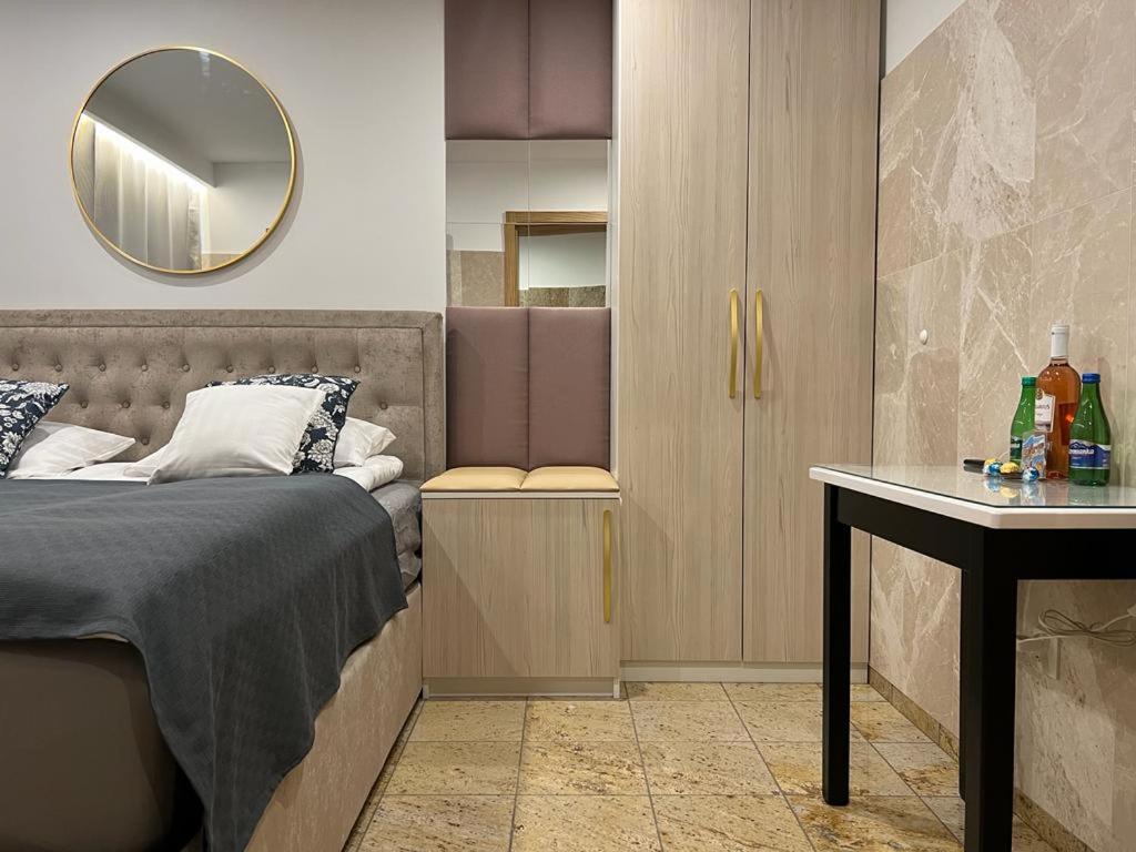 North Nest Luxury Suites