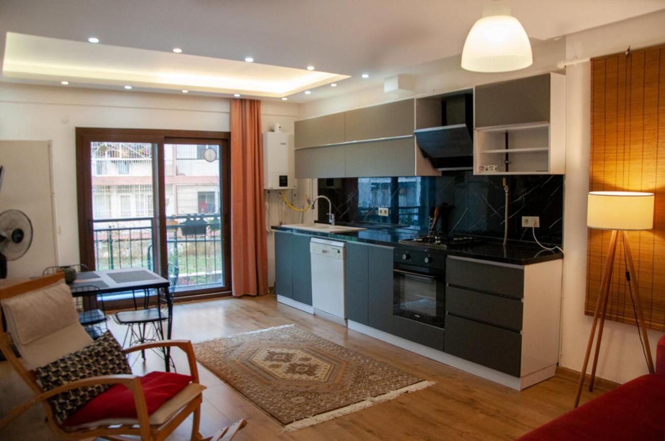 Lovely and Comfy Flat near Sea in Karsiyaka Izmir photo 5