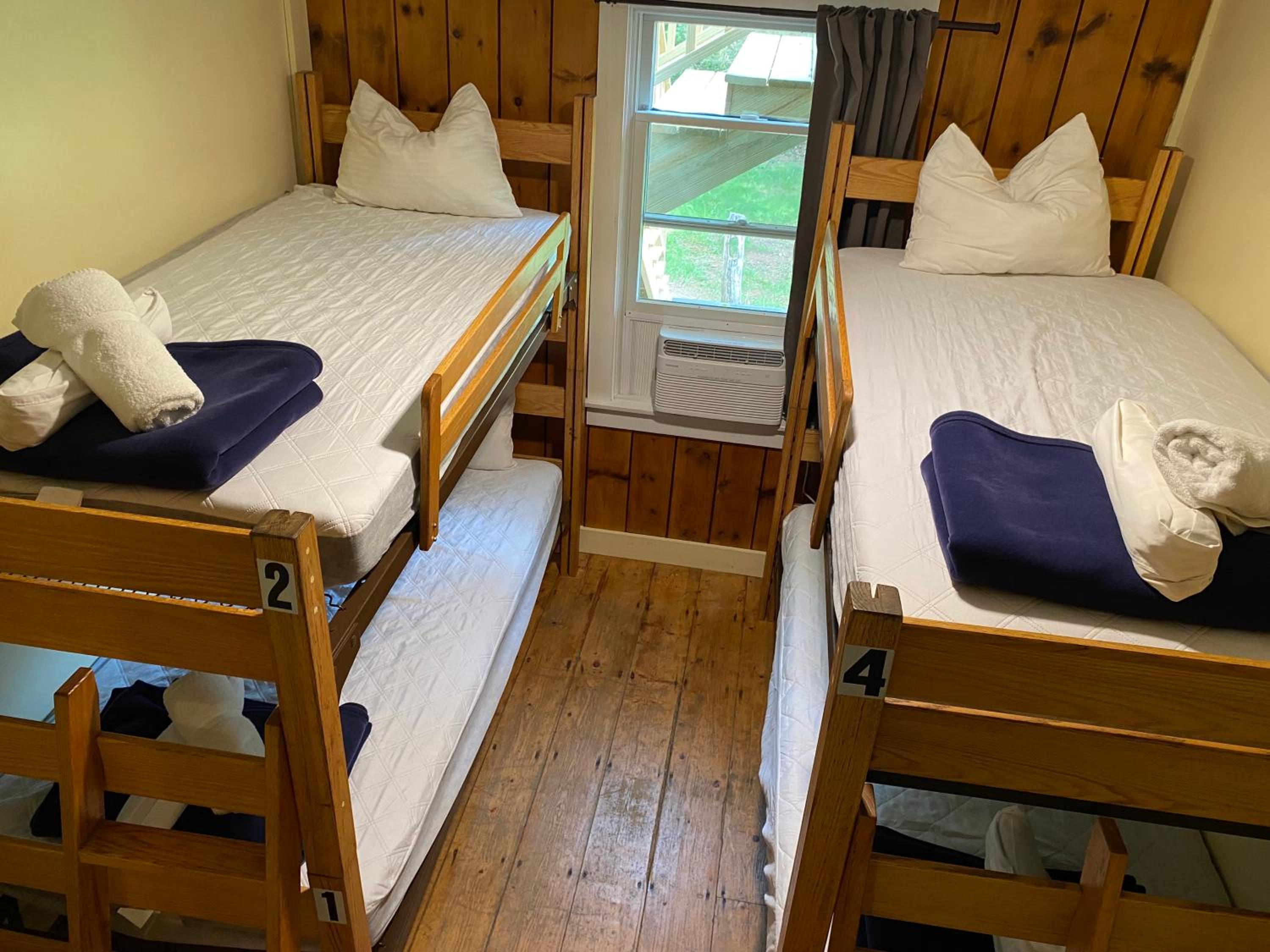 HI - Martha's Vineyard Hostel