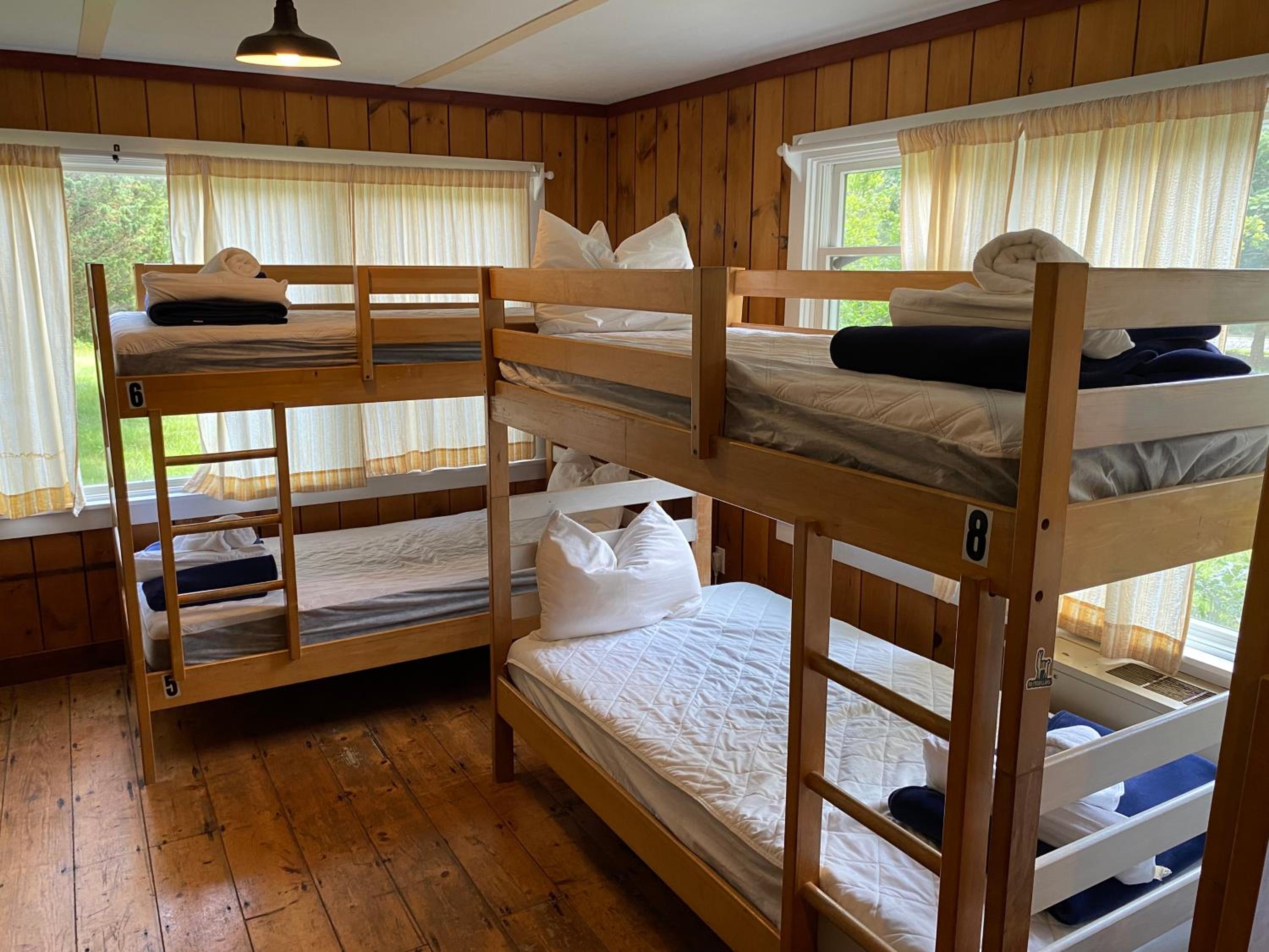 HI - Martha's Vineyard Hostel