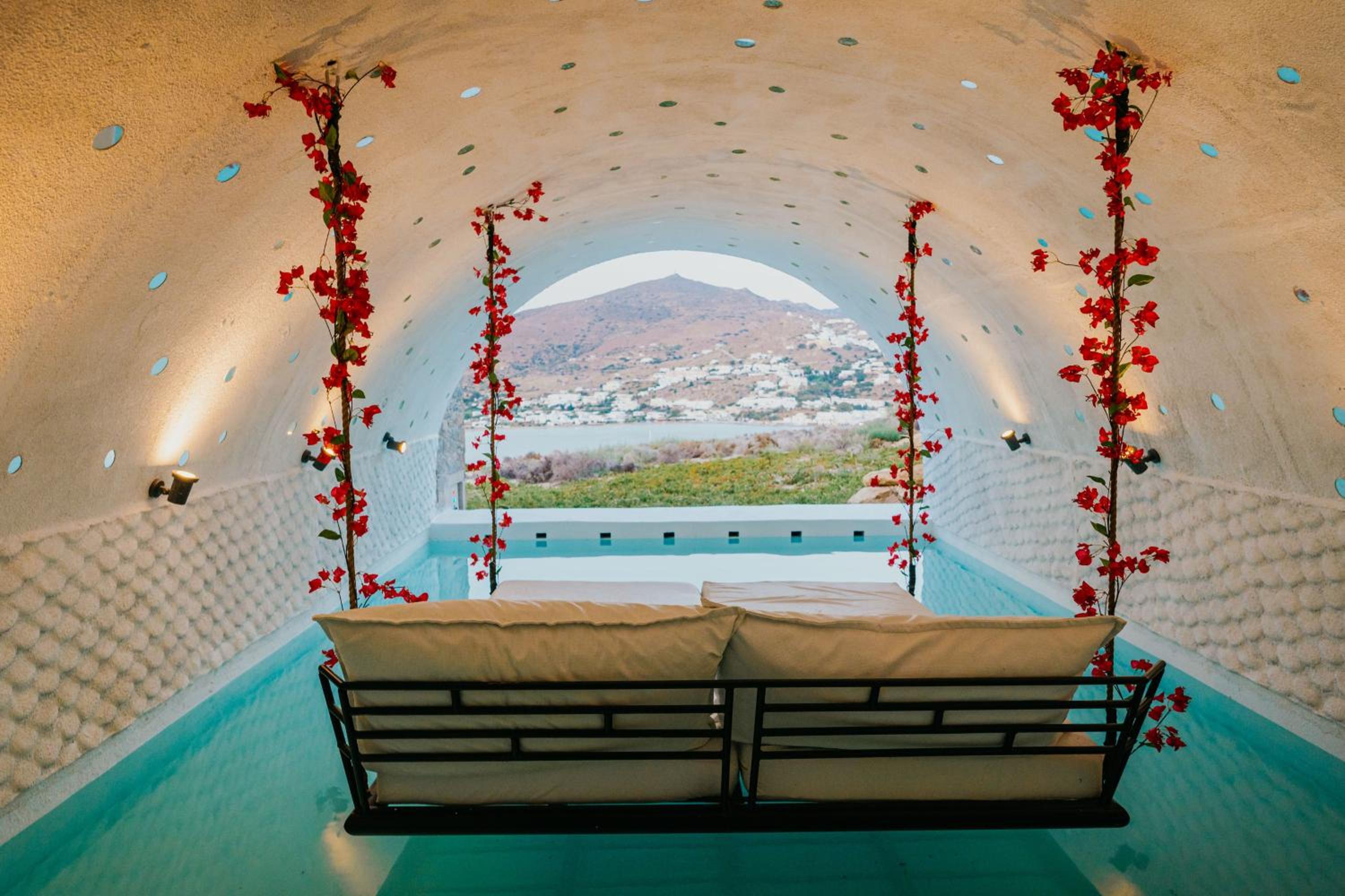 Agalia Luxury Suites 3