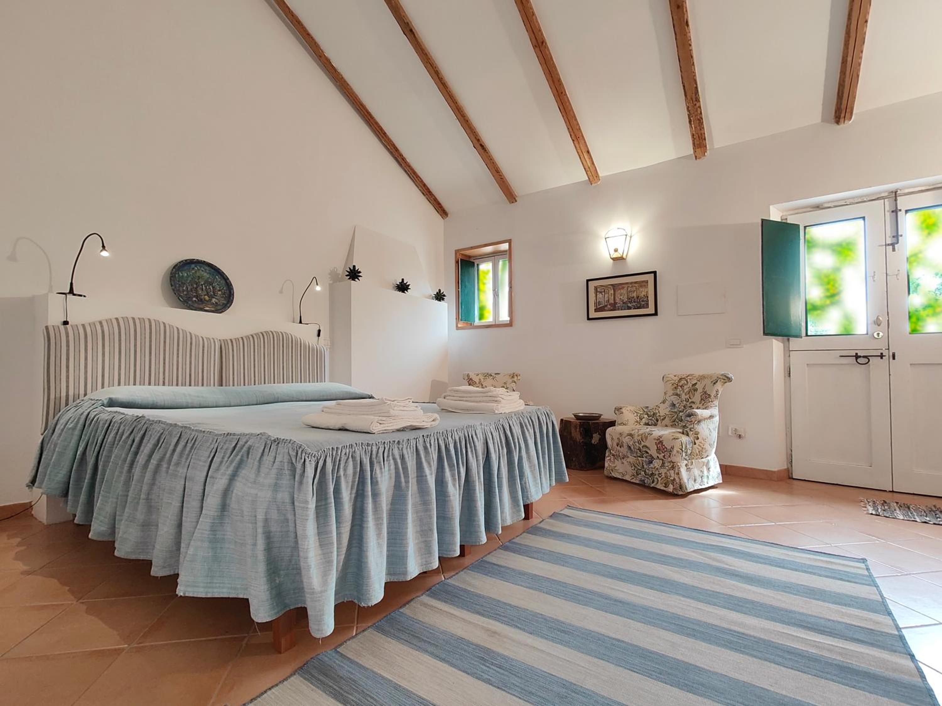 TENUTA ACTON DI LEPORANO view 2
