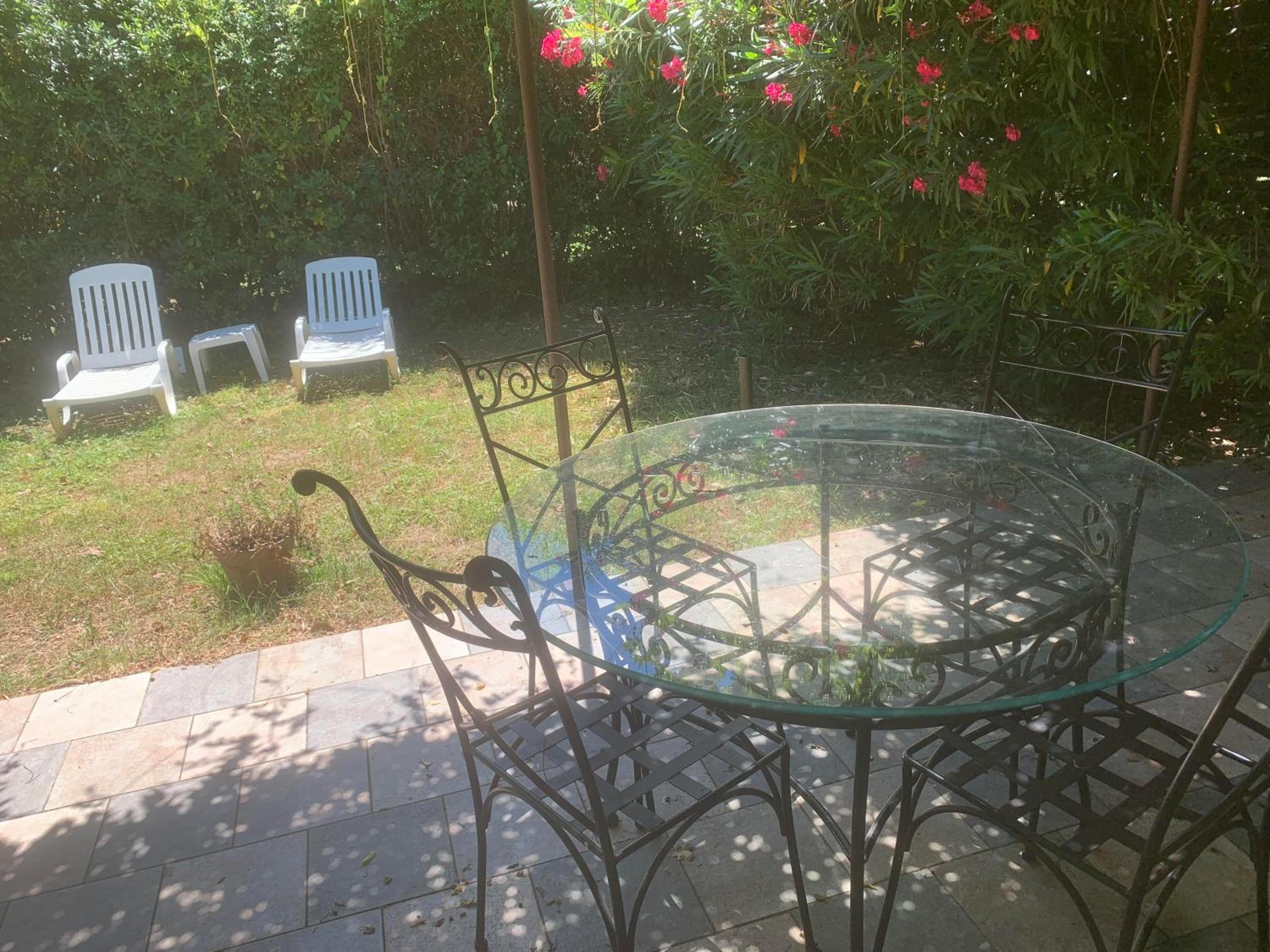 Les jonquiers, gîte indépendant cosy avec jardin