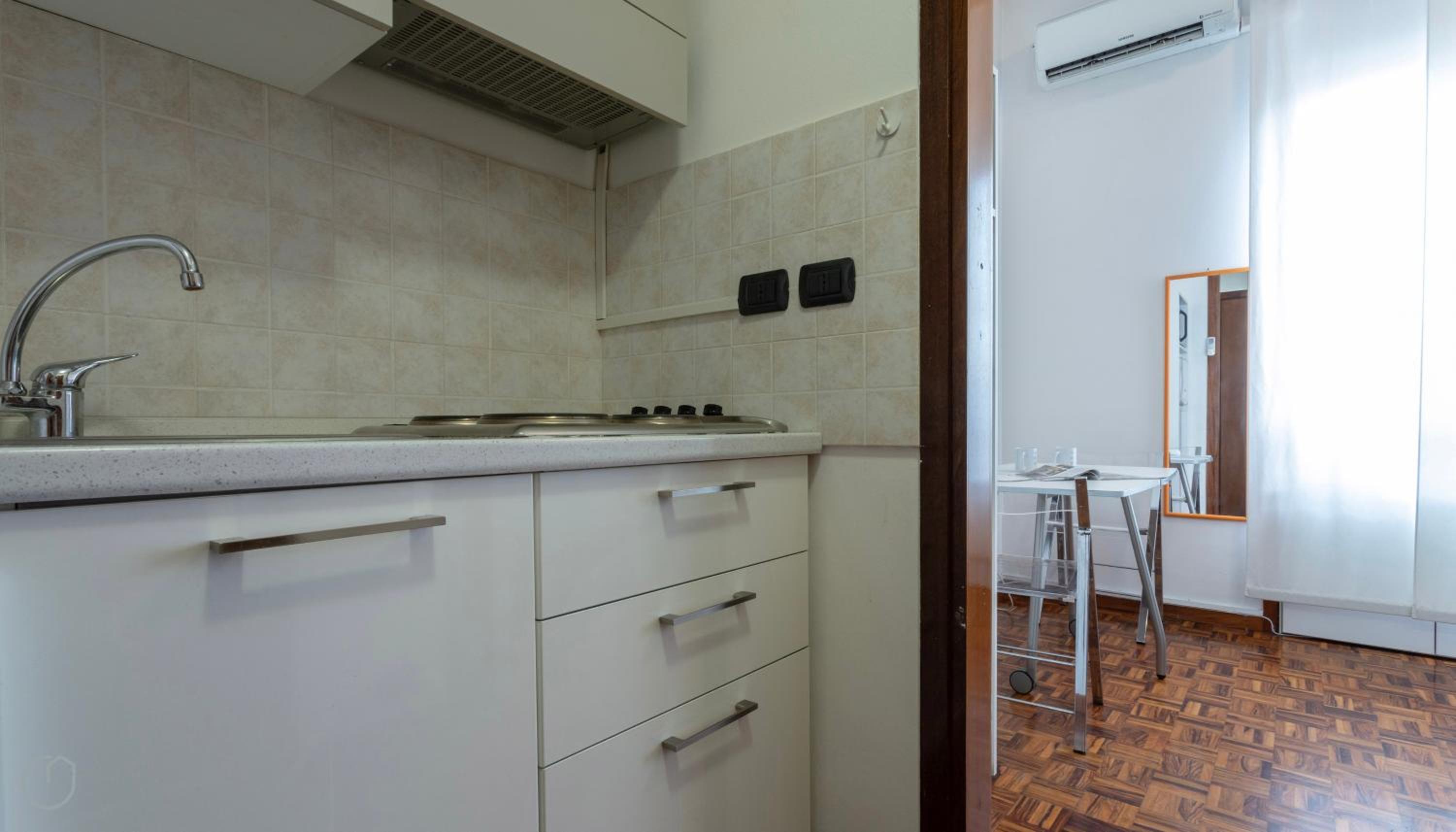 Italianway - Napo Torriani 22 G — Milan photo 4