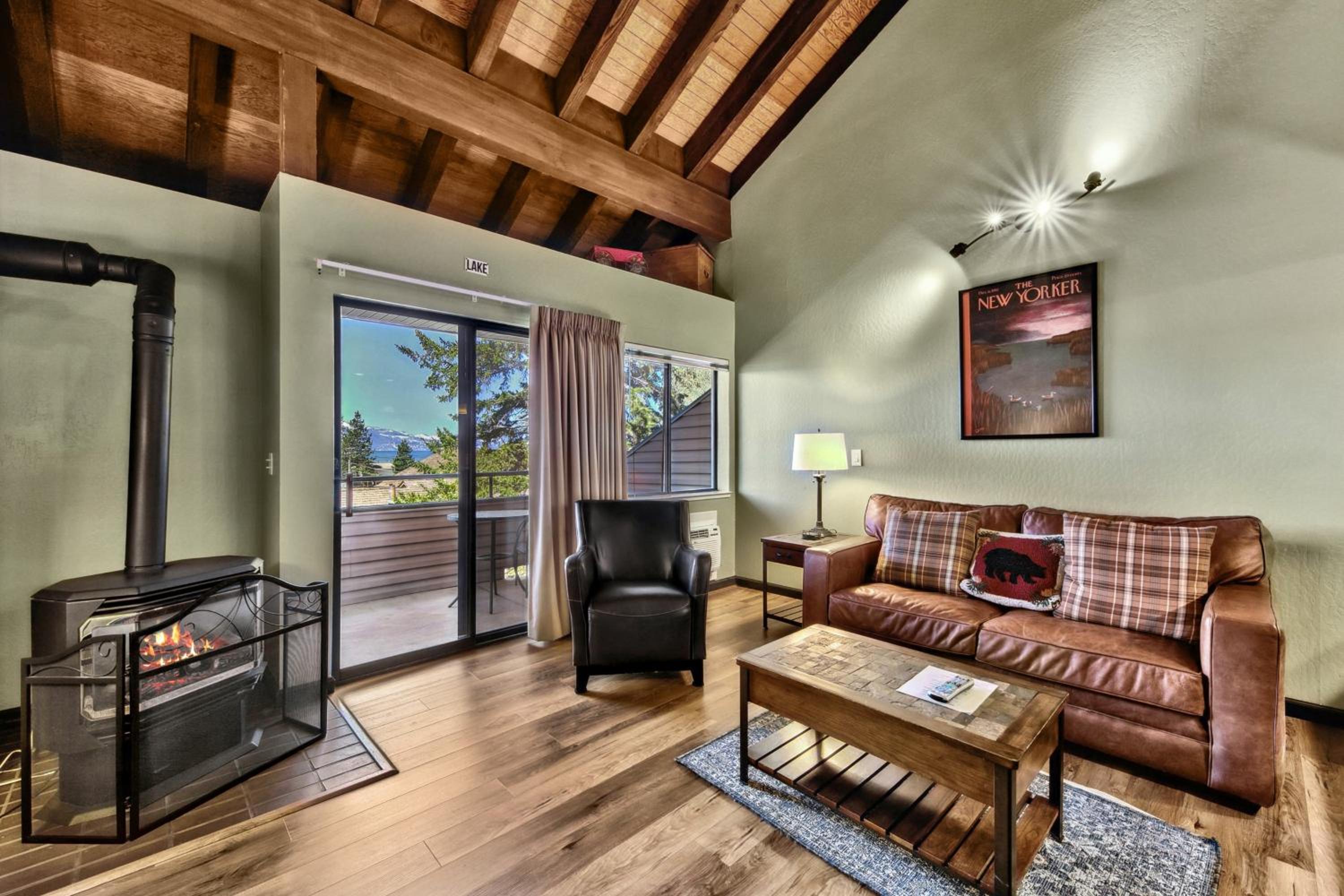 Newly Remodeled Studio plus Loft- Lakeland Village condo view 2