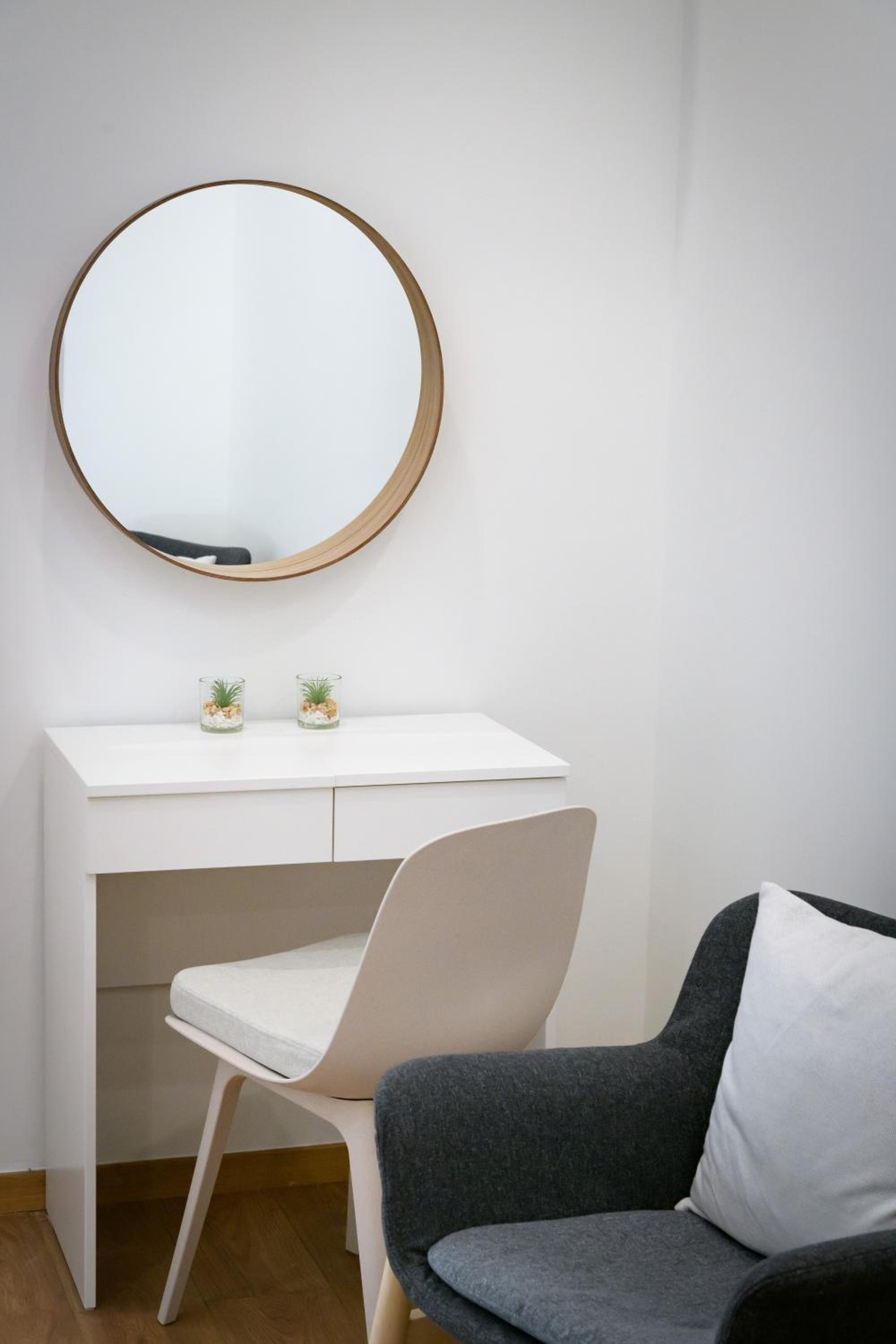 Seaside Serenity: Charming Studio Flat