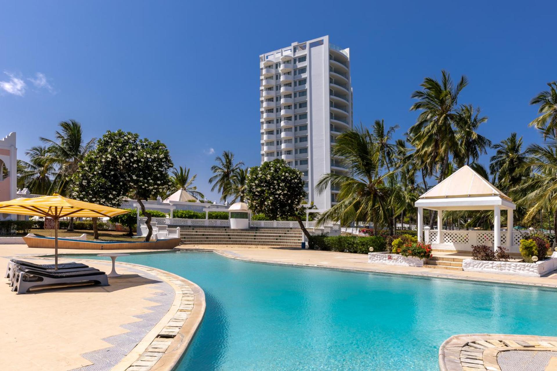 swimming pool