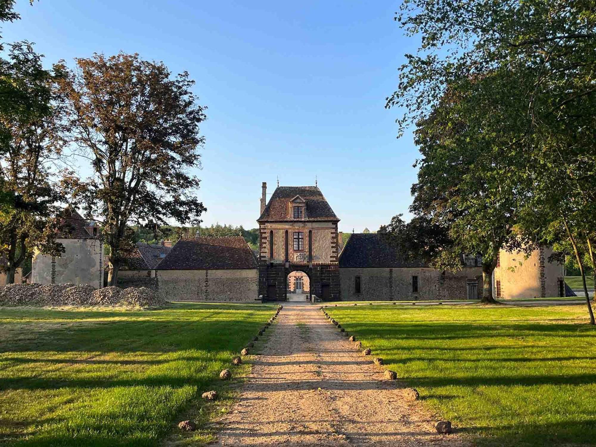 Chateau de La Riviere - Property Image 2