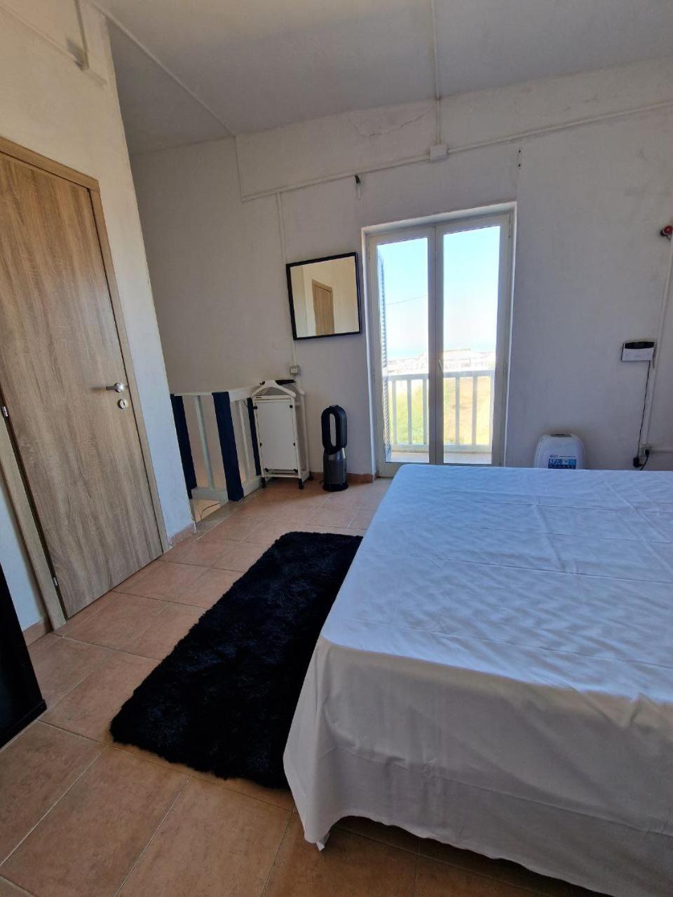 Beach Suites - by Lido Scalzone