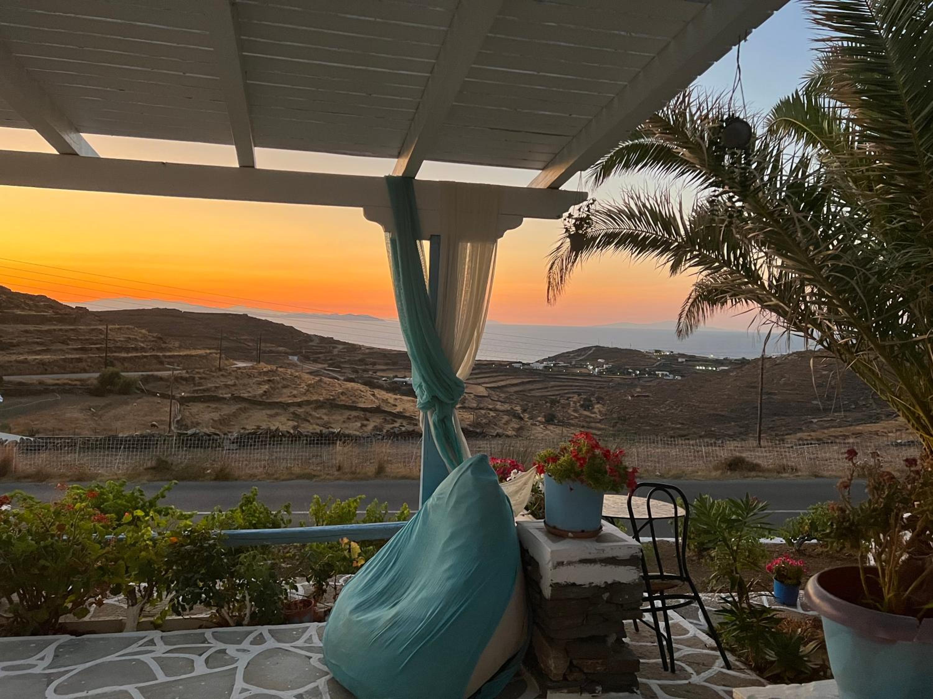 Mihaela Apartments Sifnos