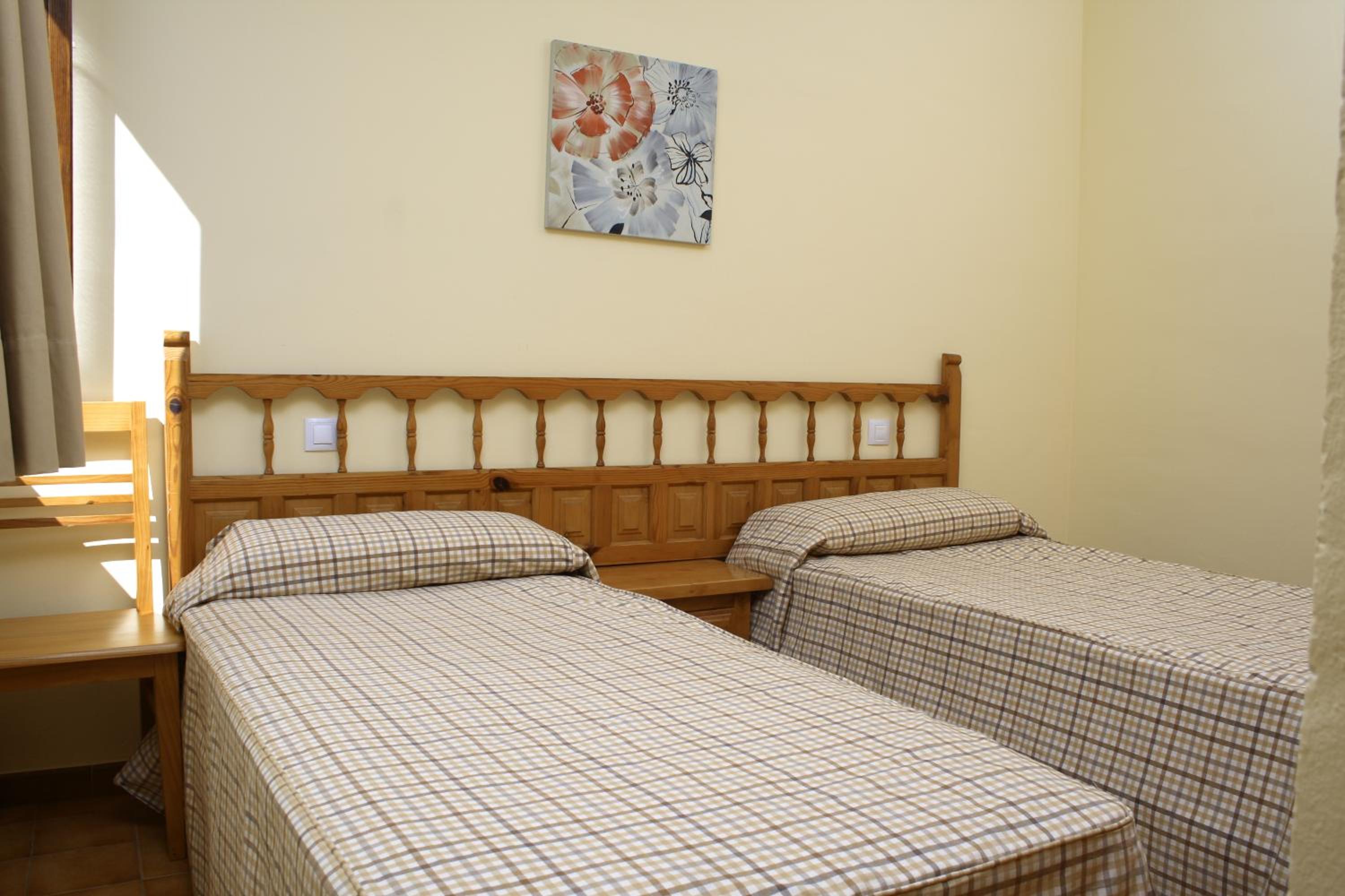 Apartamentos Tivoli view 2