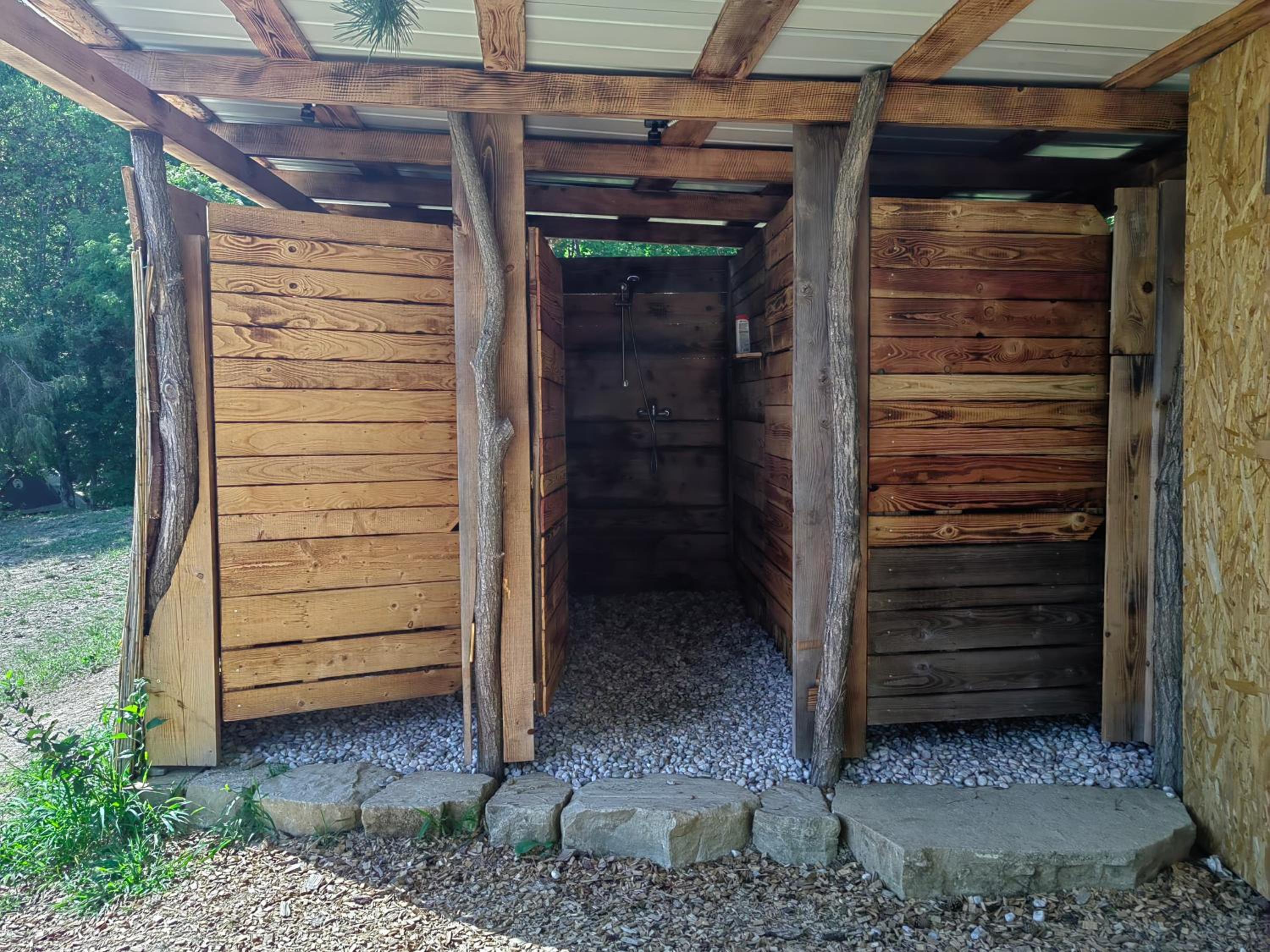 Photo 33