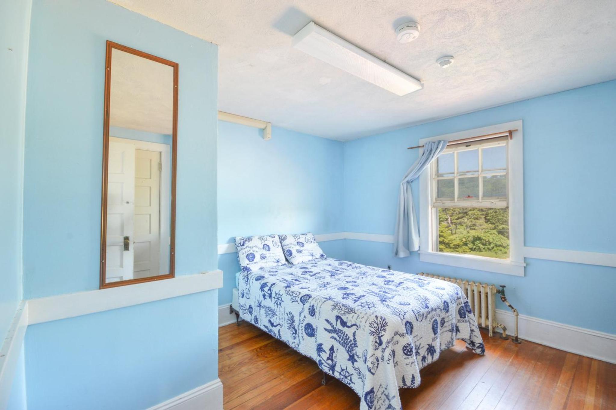 HI - Truro Hostel